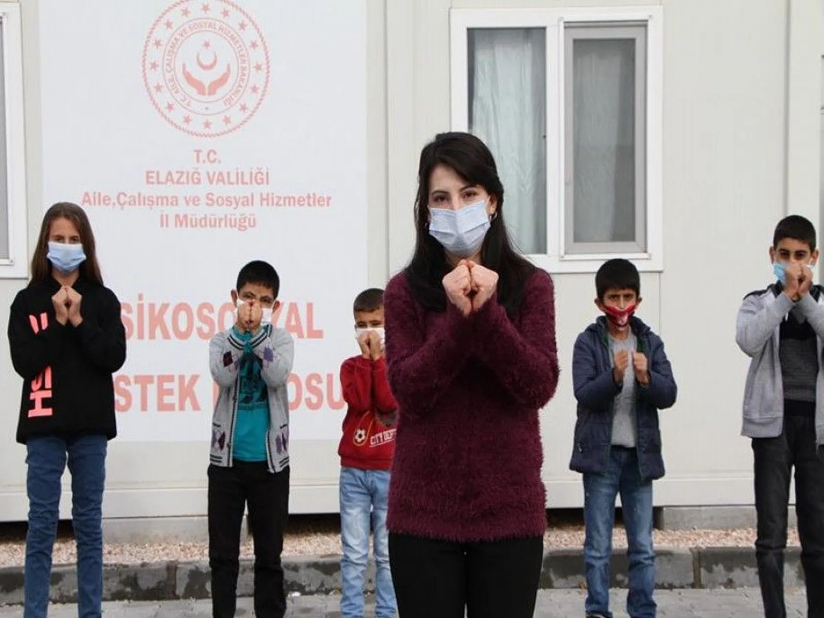 Depremzede çocuklardan, İzmirli akranlarına 'sessiz' destek