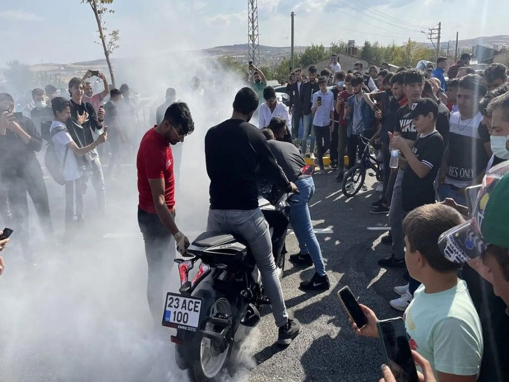 Elazığ'da Modifiyeli Araç ve Motosiklet Festivali düzenlendi