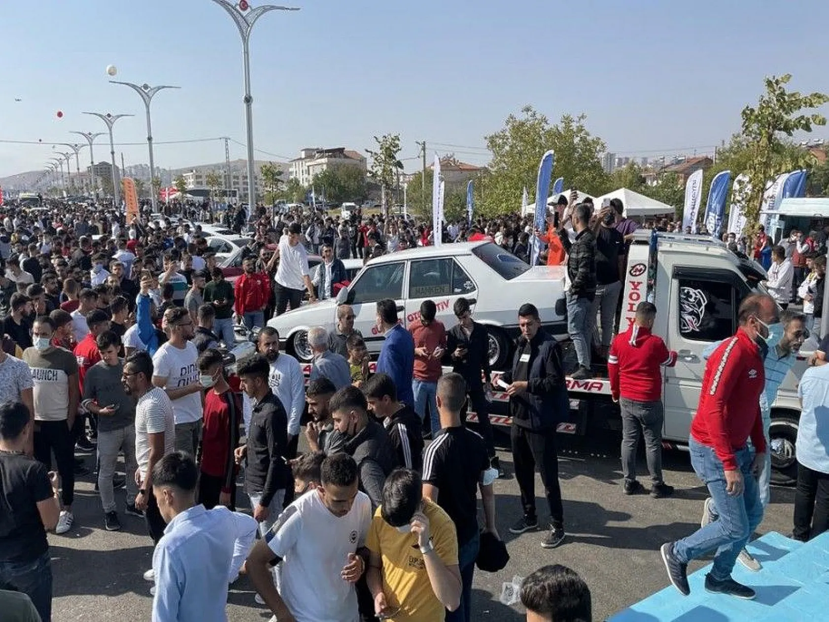 Elazığ'da Modifiyeli Araç ve Motosiklet Festivali düzenlendi