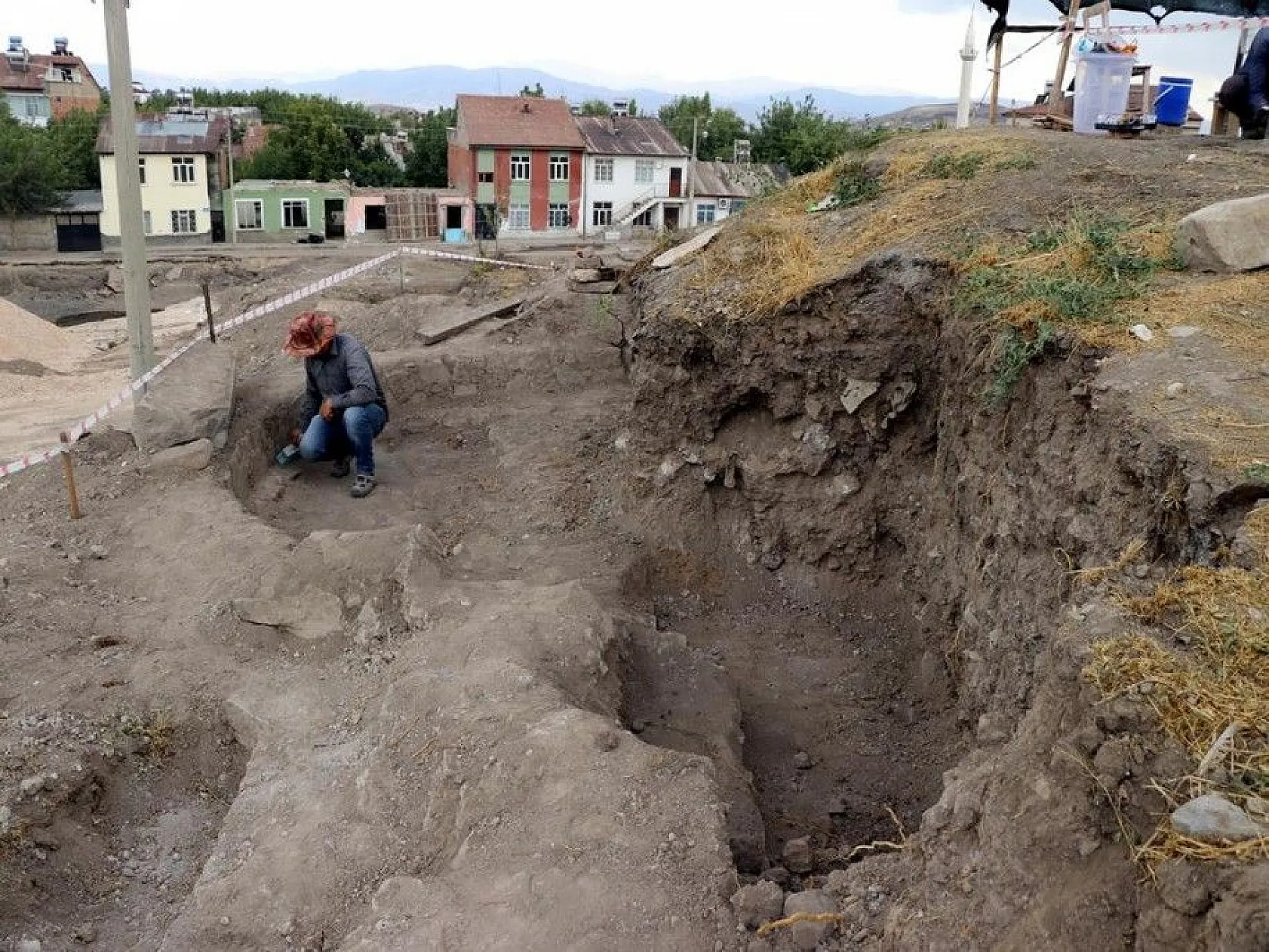 Elazığ'da Osmanlı dönemine ait olduğu değerlendirilen yapı bulundu