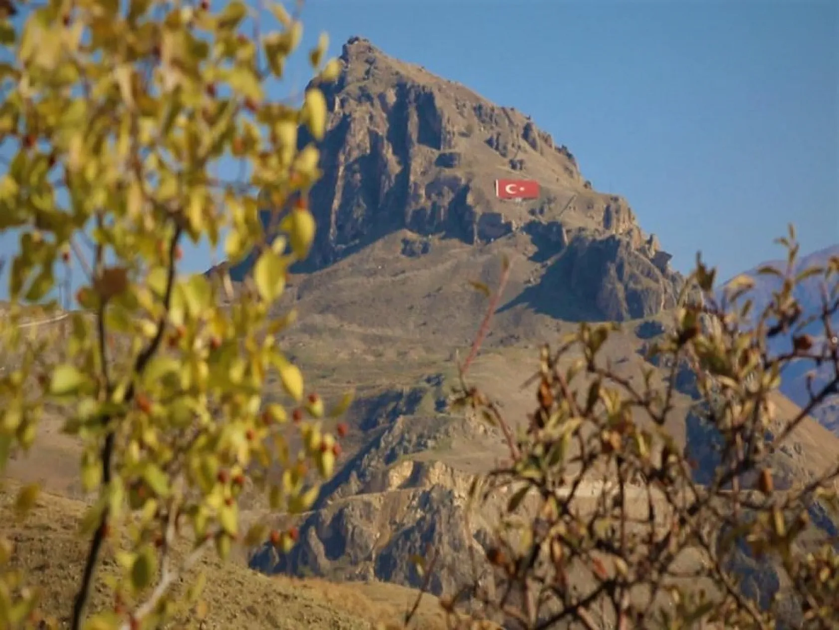 7 bin yıllık tarihi ile birçok medeniyete ev sahipliği yapan Palu, ziyaretçilerini bekliyor