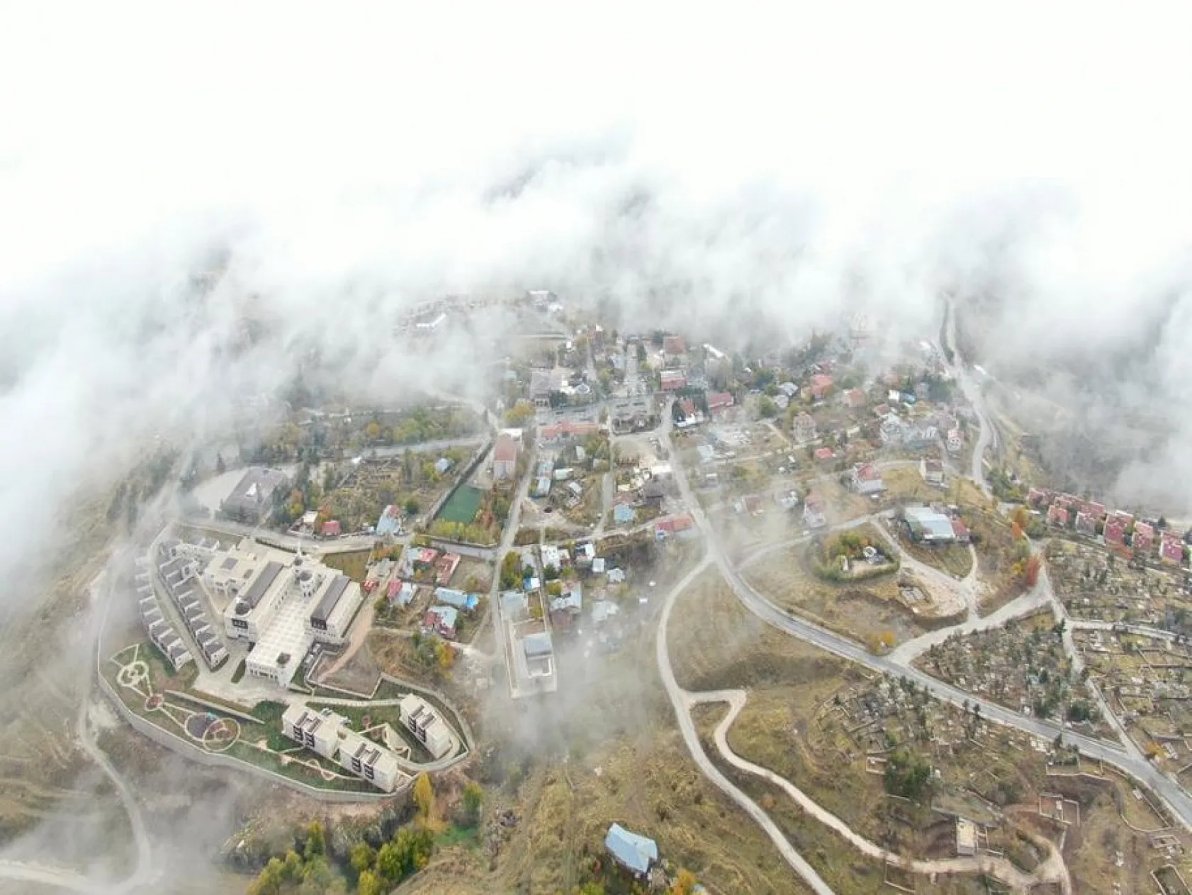 Elazığ'da eşsiz sis manzarası