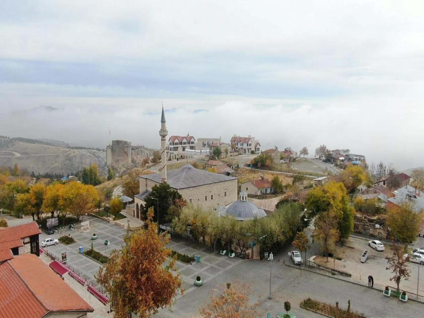 Elazığ'da eşsiz sis manzarası