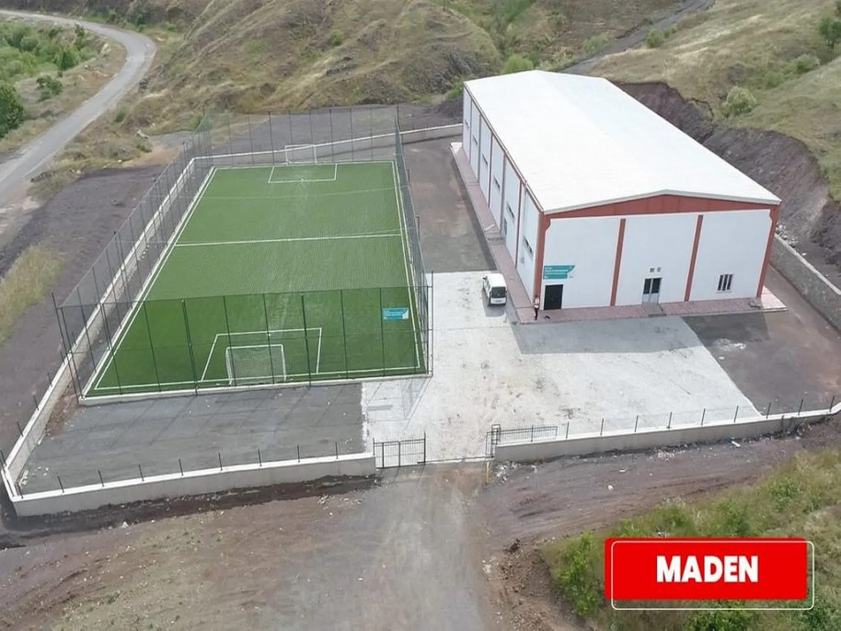 Elazığ'ın 10 ilçesi spor salonuna kavuştu