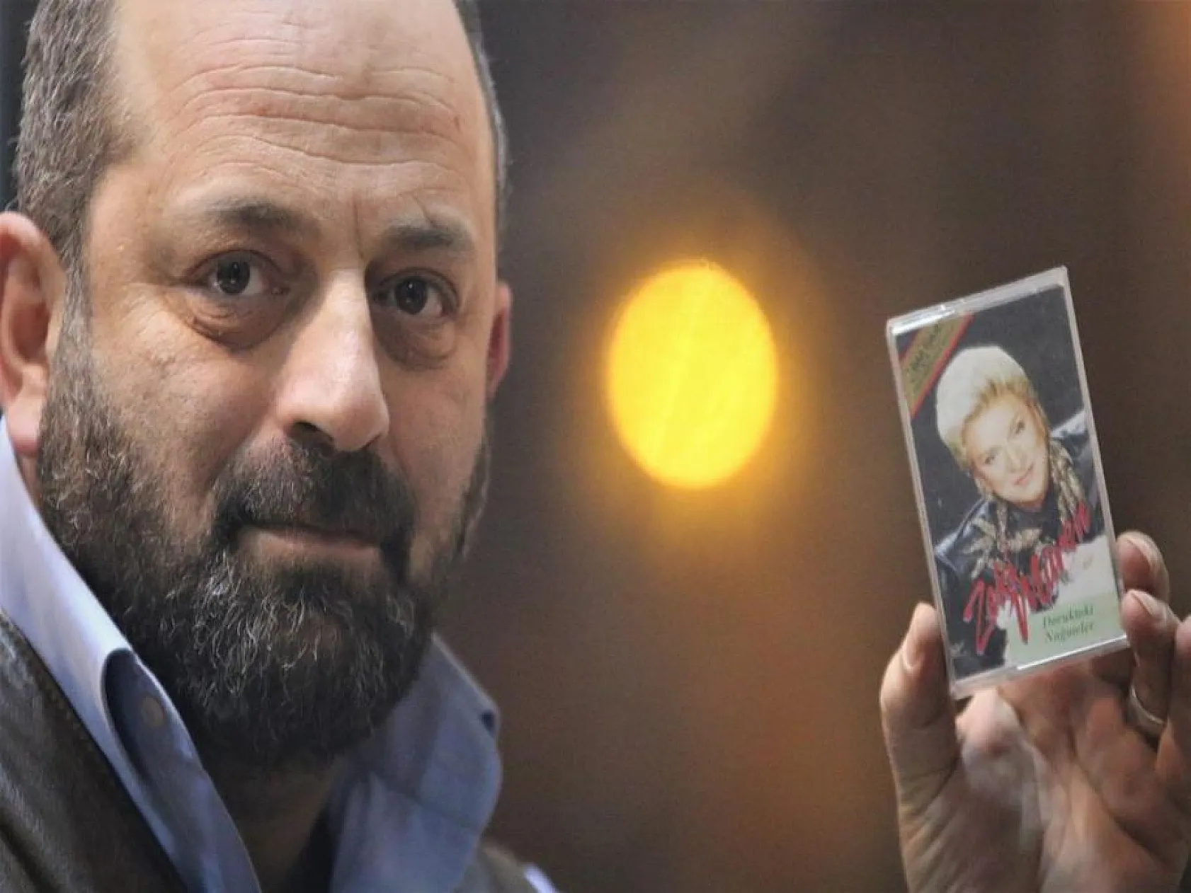 Emekli askerin antika koleksiyonu görenleri geçmişe götürüyor