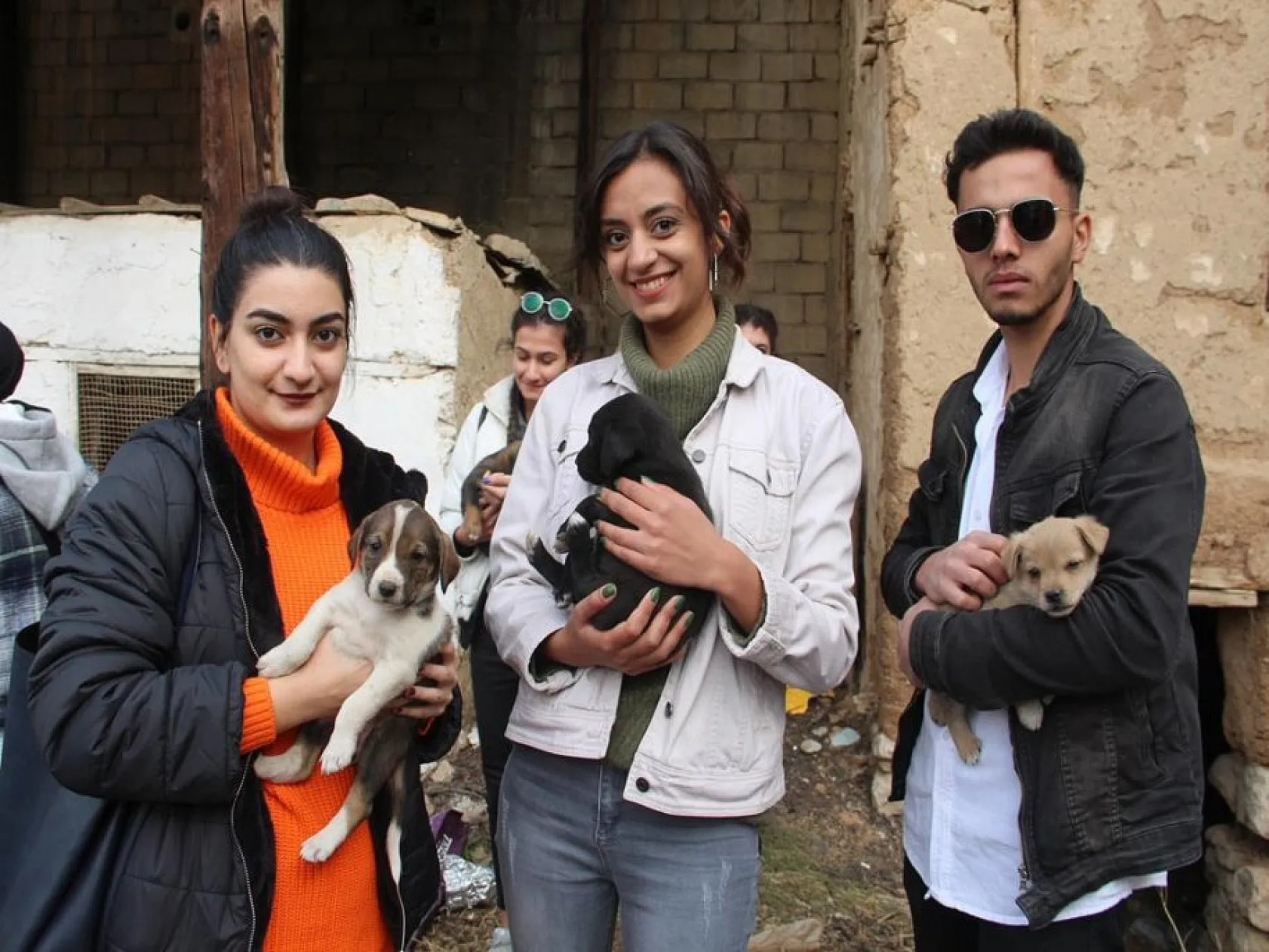Fırat Üniversitesi İletişim Fakültesi öğrencilerinden anlamlı proje! Şehit Fethi Sekin ve sokak hayvanları unutulmadı