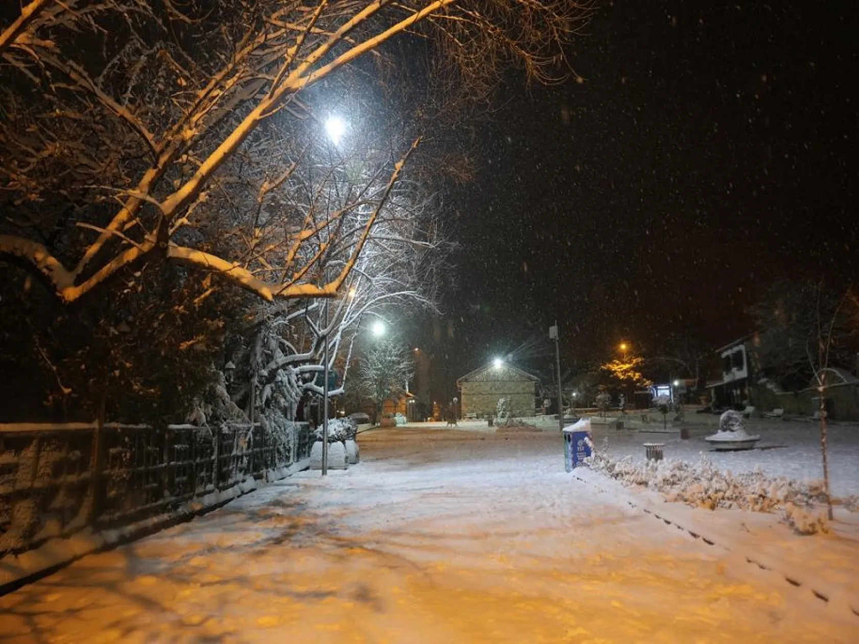 Harput adeta bir kış masalına dönüştü!