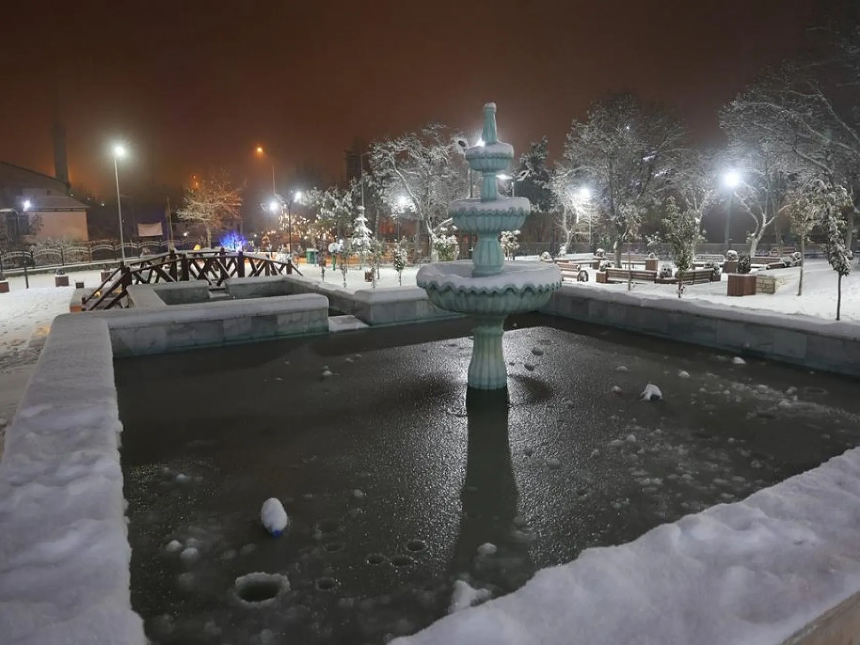 Harput adeta bir kış masalına dönüştü!