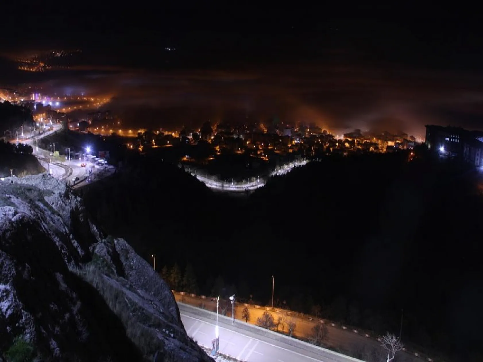 Sisin ulaşamadığı Harput'tan muhteşem Elazığ manzarası!
