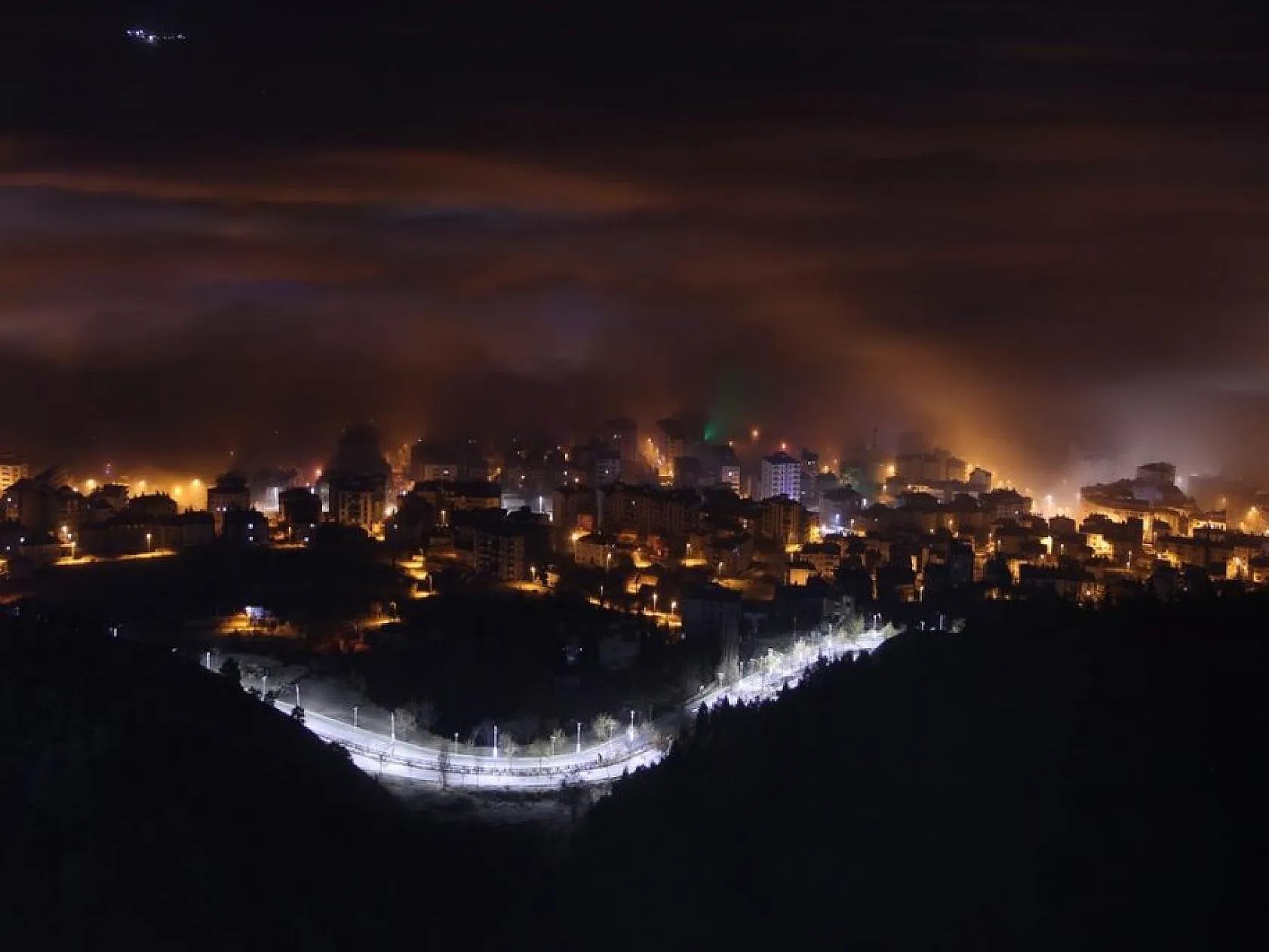 Sisin ulaşamadığı Harput'tan muhteşem Elazığ manzarası!