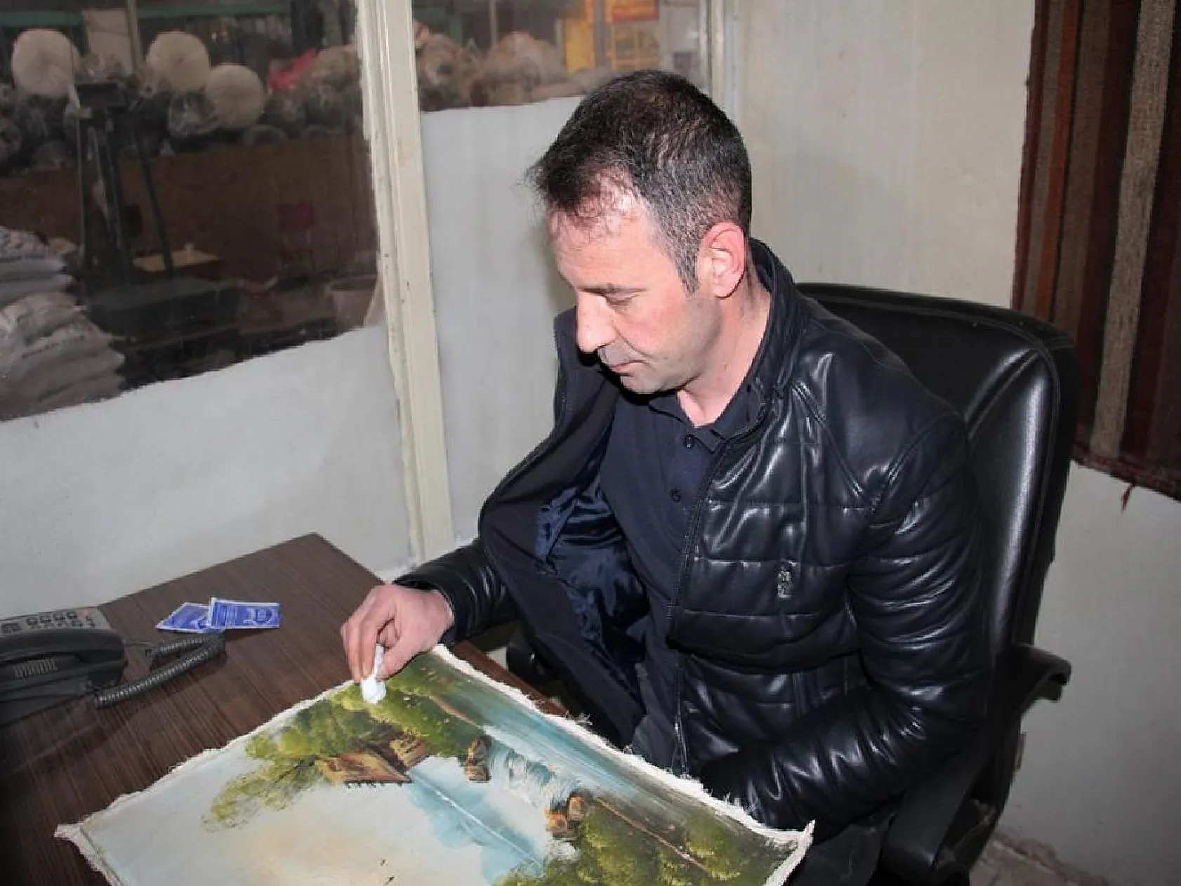 Tablosunun Dali'ye ait olduğunu düşünen şahıs 5 milyon Euro'ya satışa çıkardı