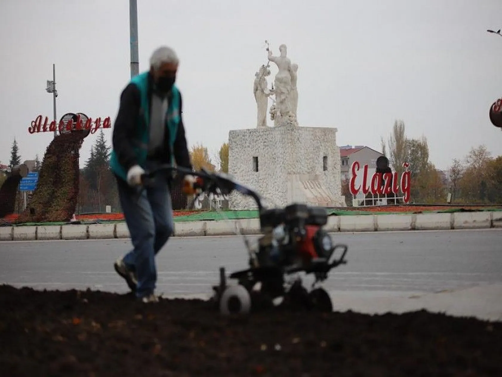 Sessizliğe bürünen kent drone ile havadan görüntülendi