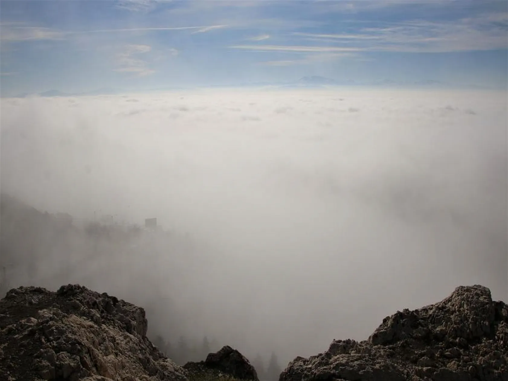 Elazığ sis denizinde kayboldu, eşsiz görüntüler oluştu
