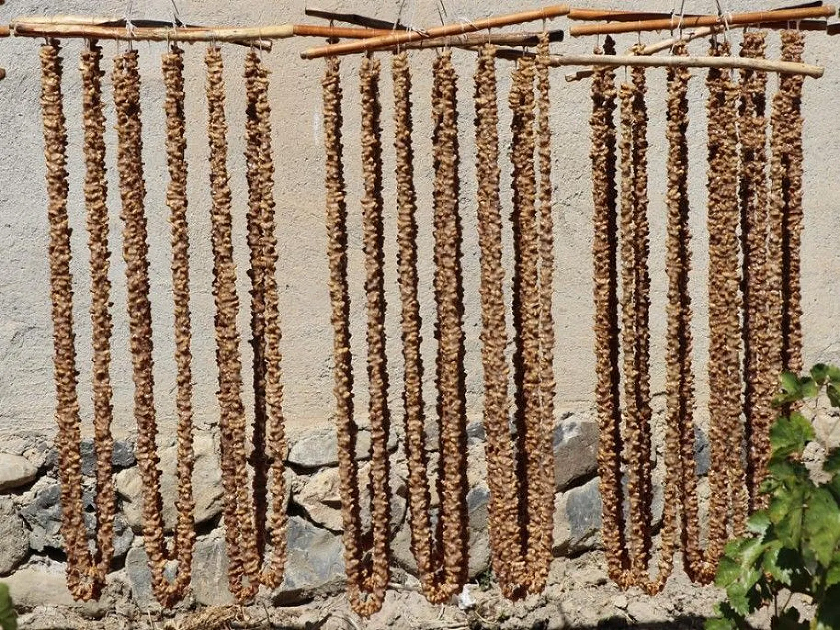 Elazığ'da kazanlar 'orcik' yapımı için kaynıyor