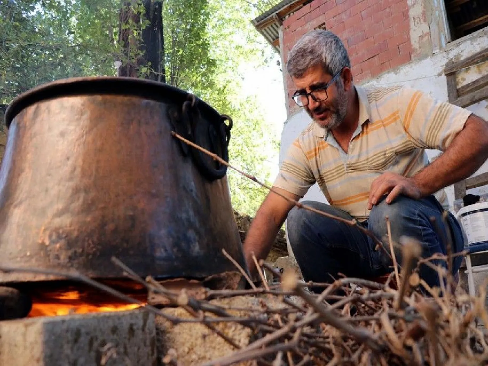 Elazığ'da kazanlar 'orcik' yapımı için kaynıyor