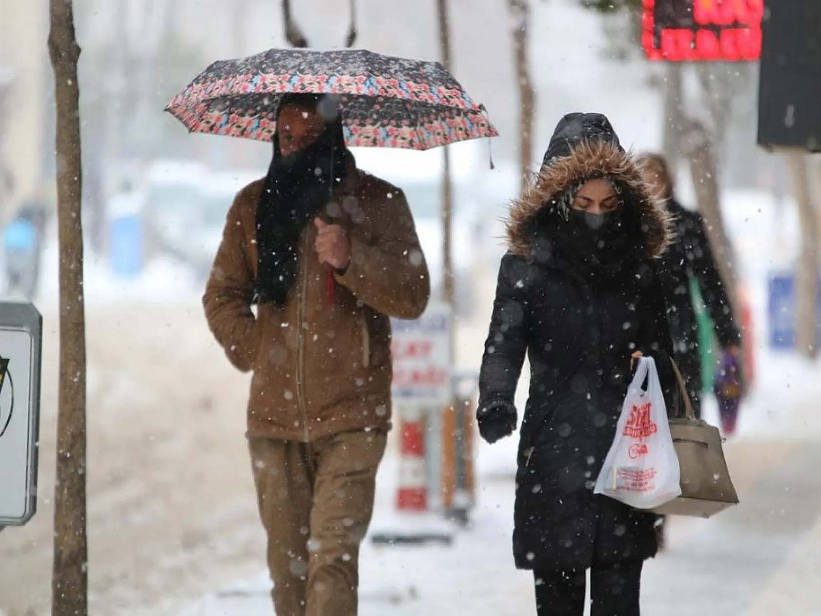 Elazığlılar karın gelişini sevinçle karşıladı