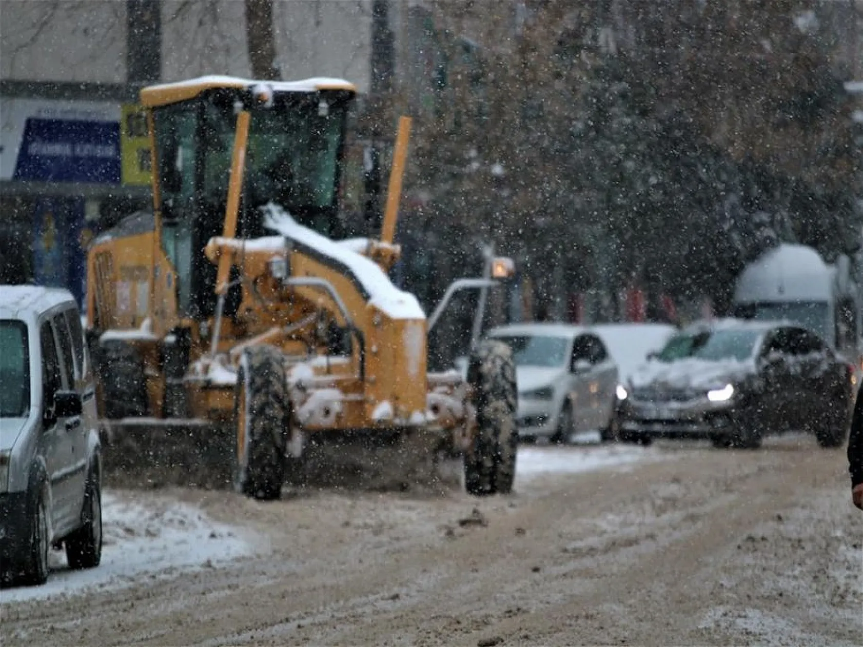 Elazığlılar karın gelişini sevinçle karşıladı