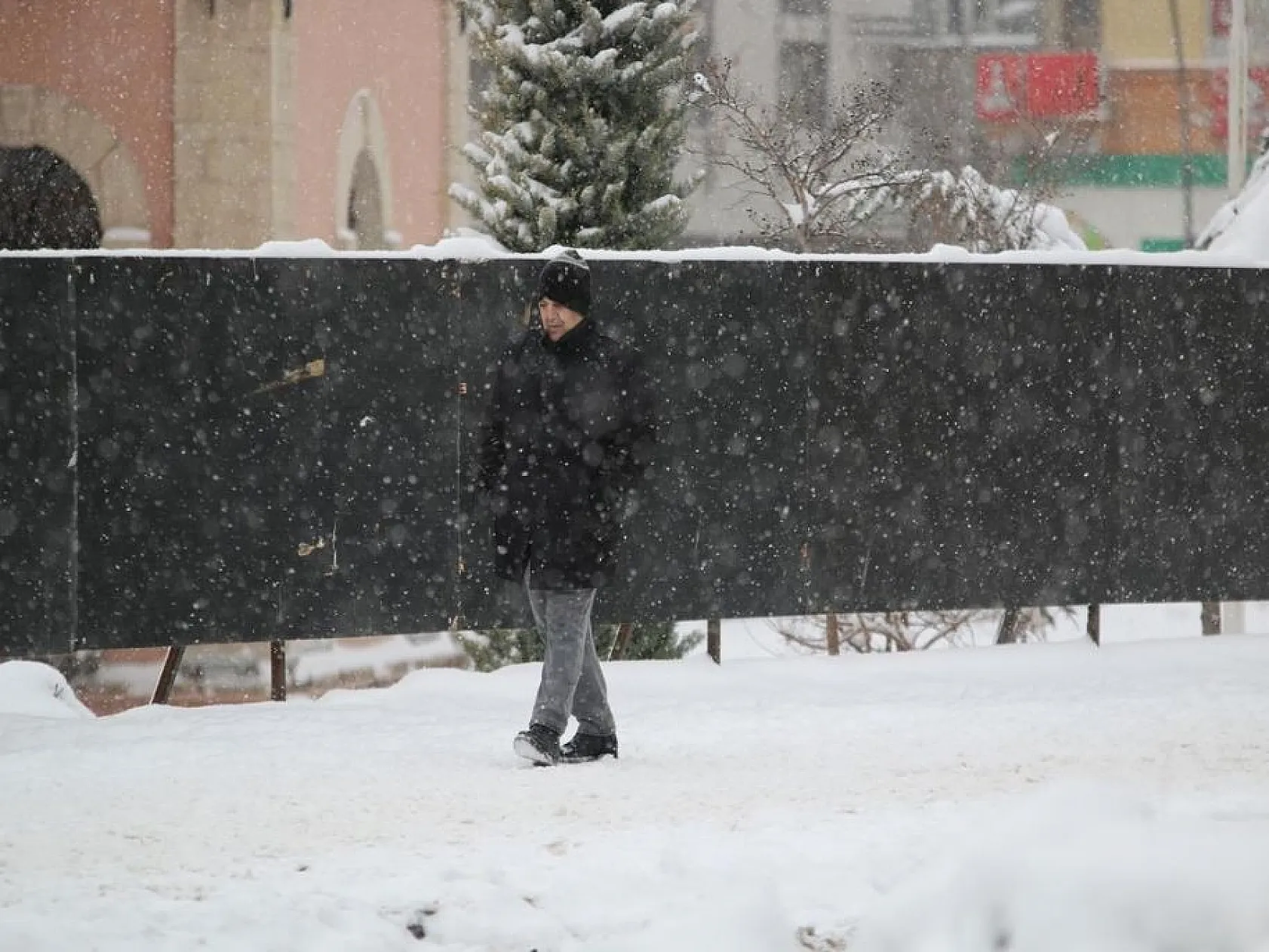 Elazığlılar karın gelişini sevinçle karşıladı