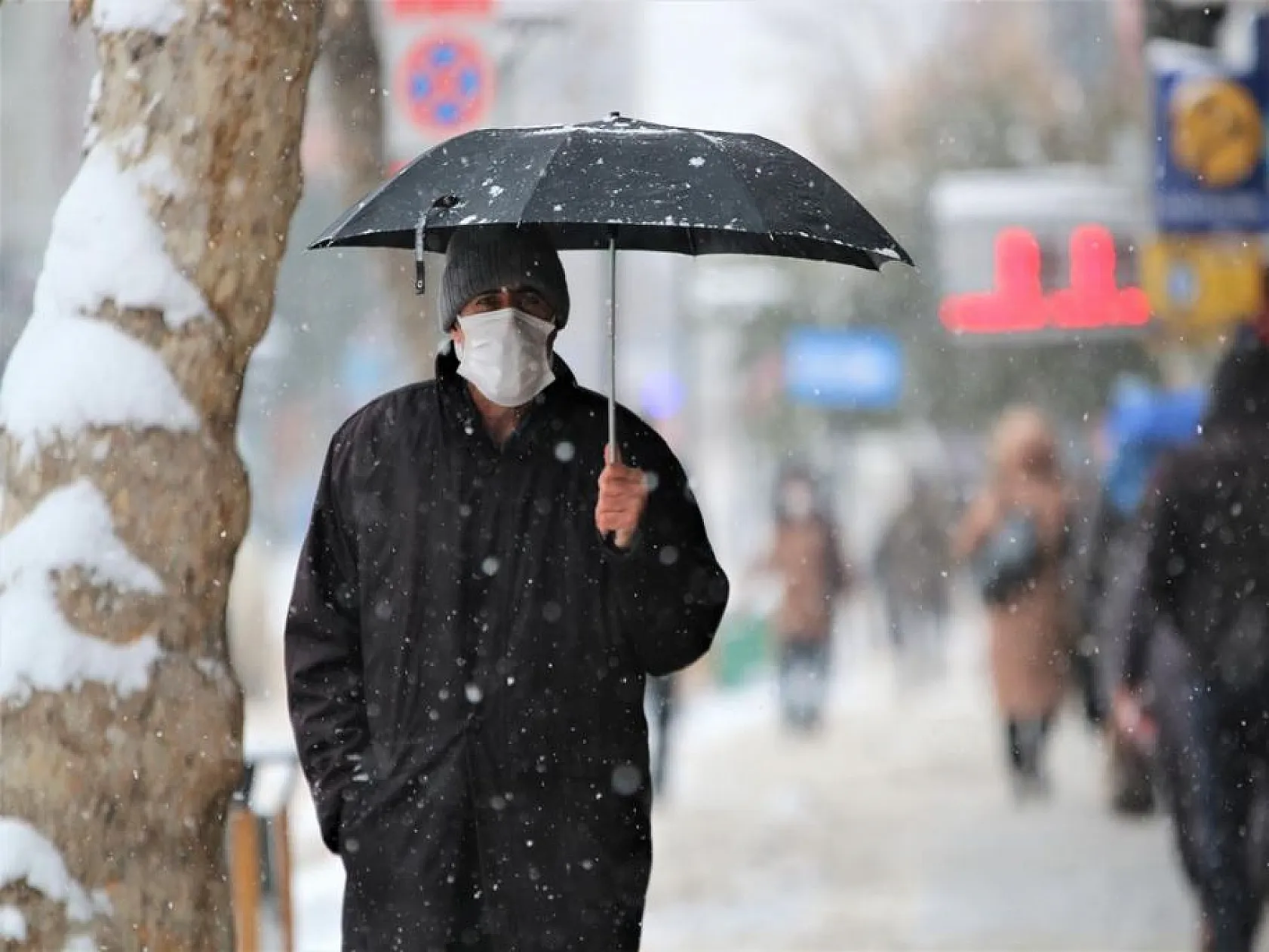 Elazığlılar karın gelişini sevinçle karşıladı