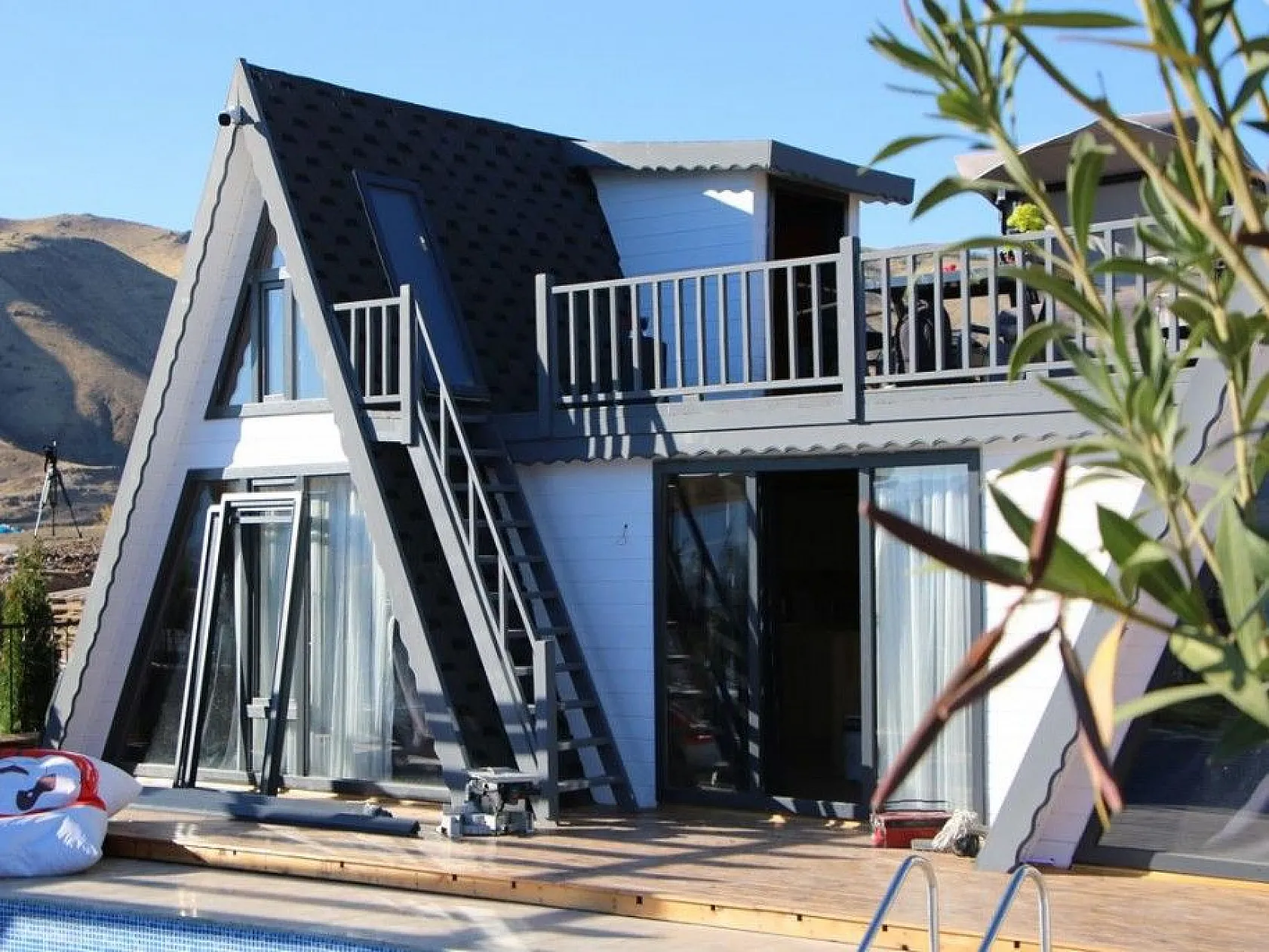 Göl manzaralı bungalov evler Elazığ'ın turizmine katkı sağlayacak