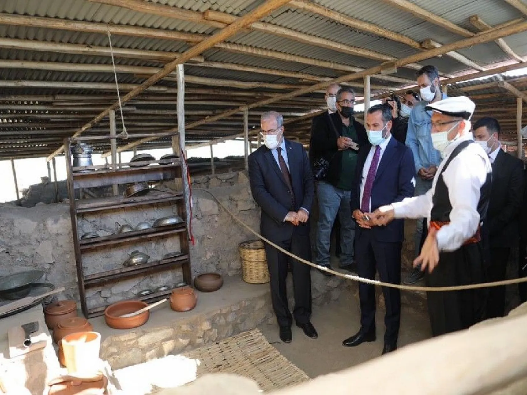 Harput Kalesinde zindan, kürsübaşı ve kutsal alan ziyarete açıldı