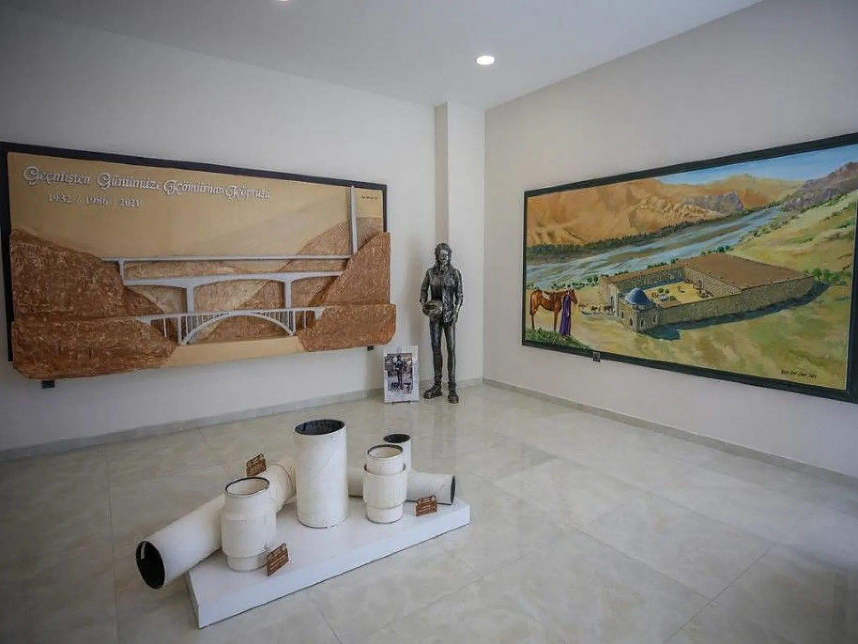 Kömürhan Köprüsü'nün inşaat atıkları sanat eserine dönüştü