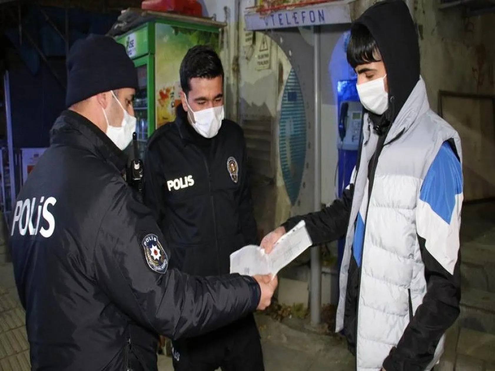 Sokağa çıkma kısıtlaması ile Elazığ sessizliğe büründü
