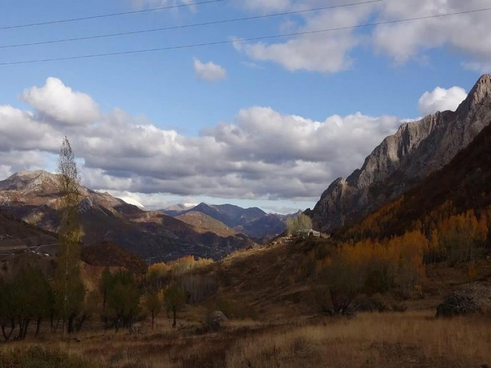 Tunceli'de kar ve sonbaharın görsel şöleni