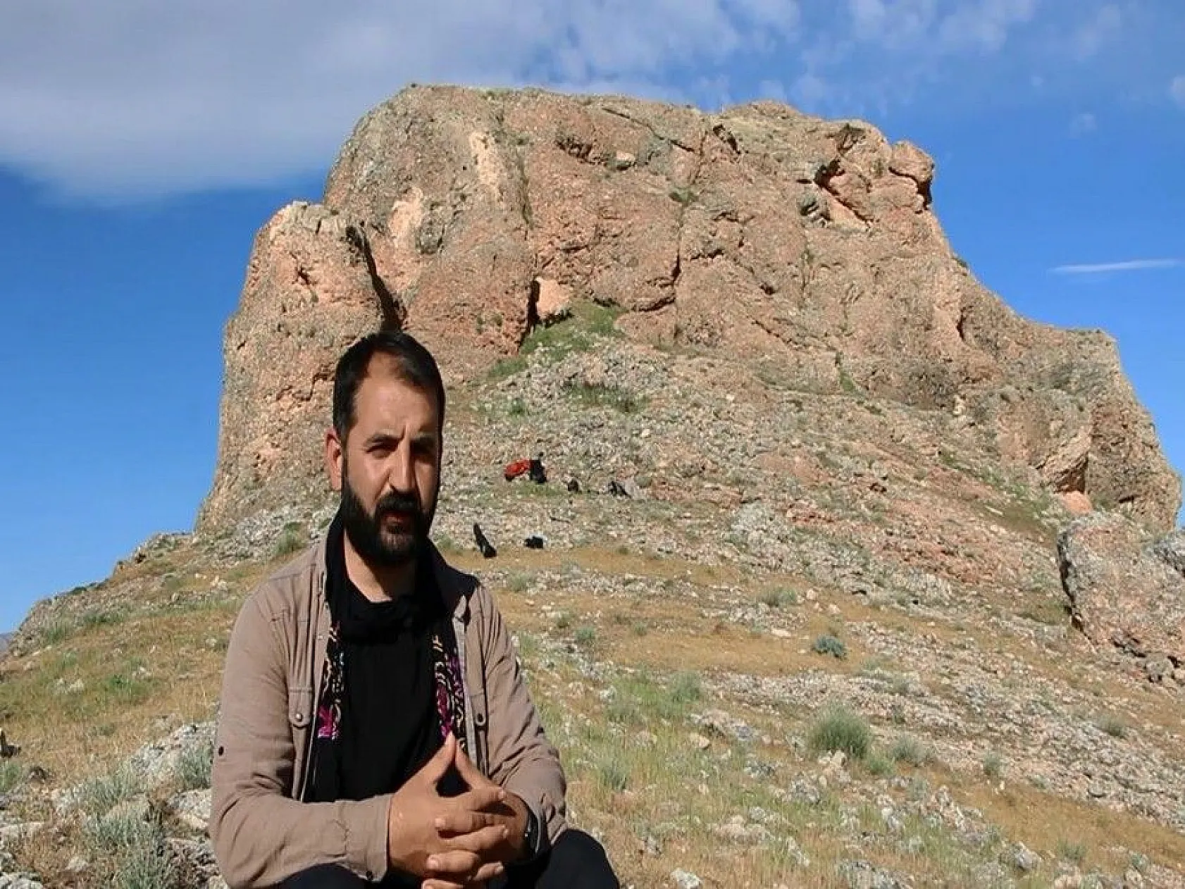 Urartular dönemine ait Tanrıverdi Kalesi ilk günkü ihtişamını koruyor