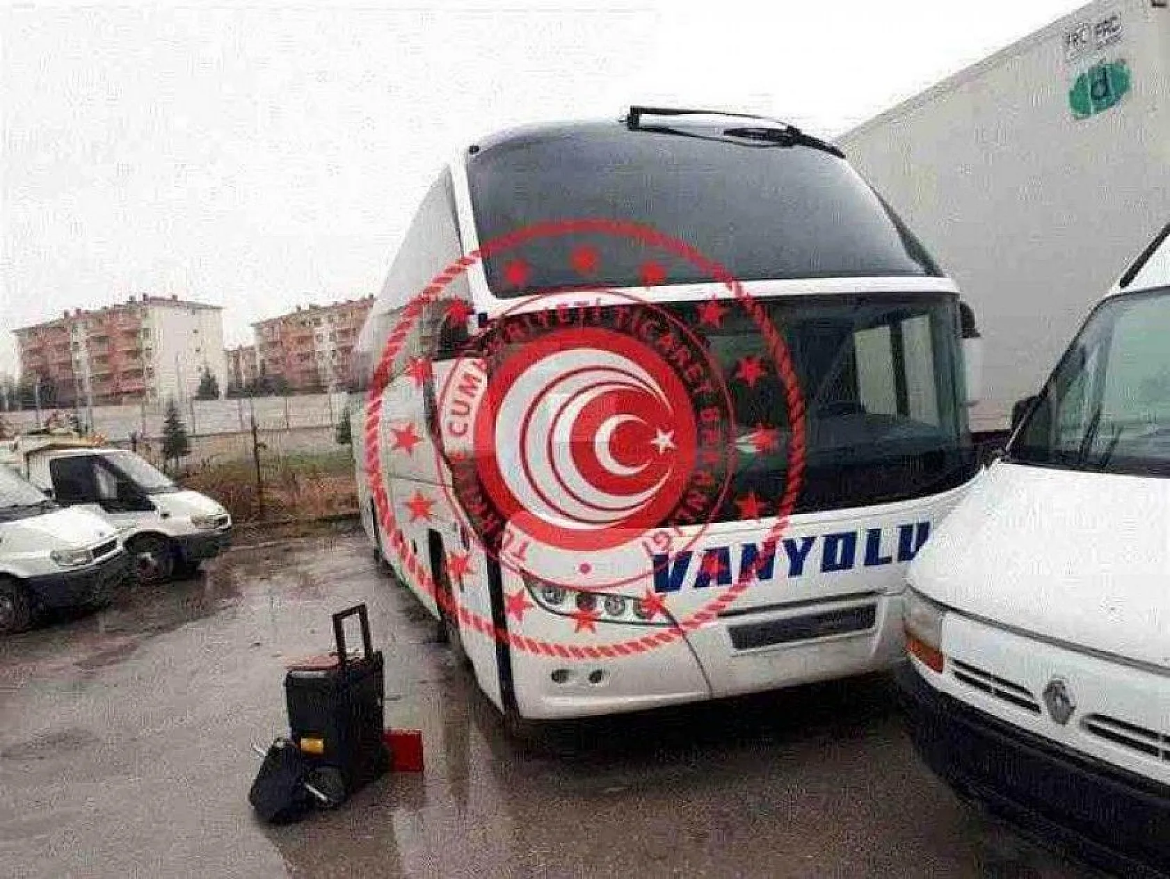 Ticaret Bakanlığı satışa çıkarıyor! Spor otomobil ve otobüs de var