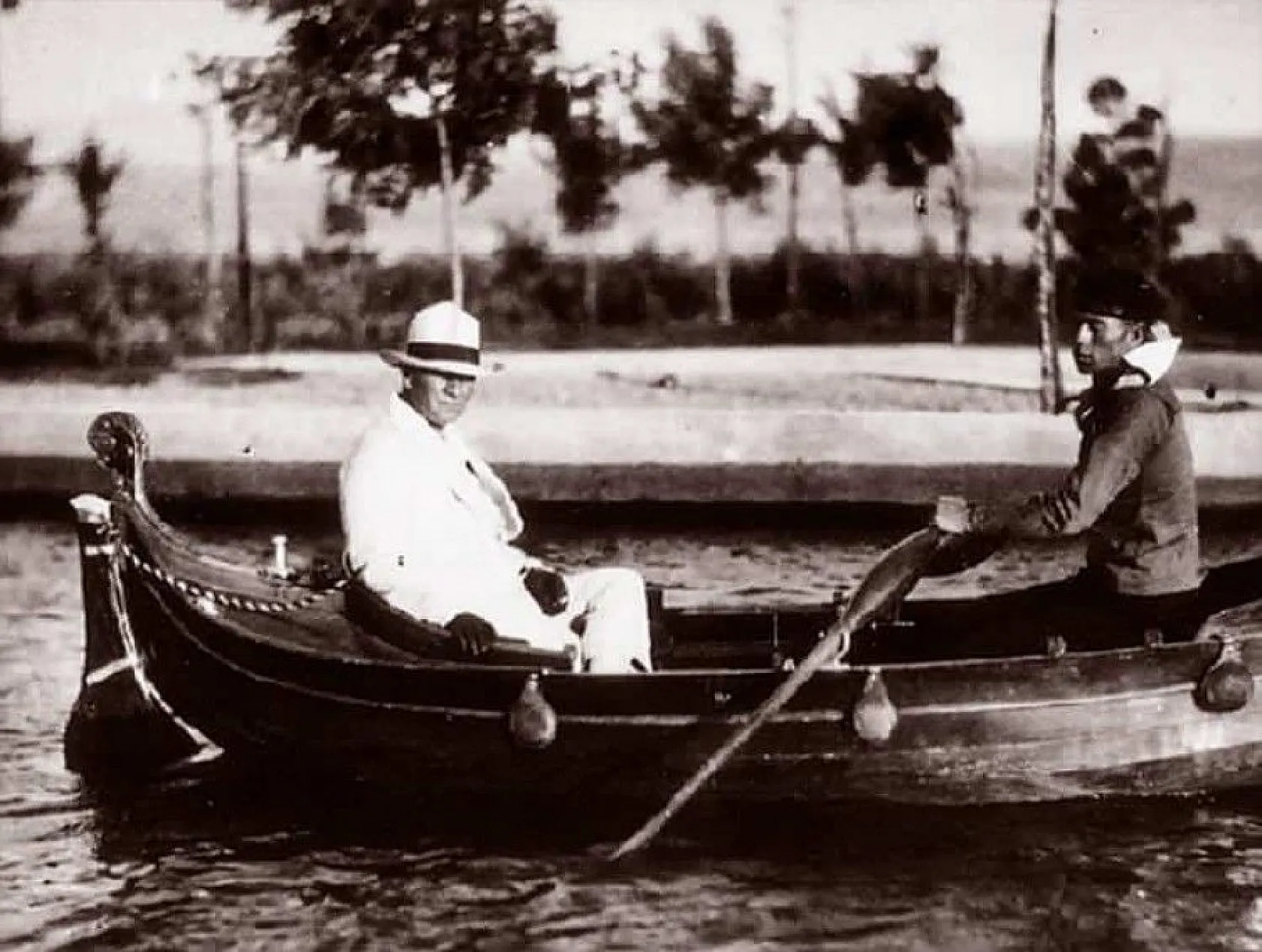 Daha önce görmediğiniz kareleriyle Atatürk