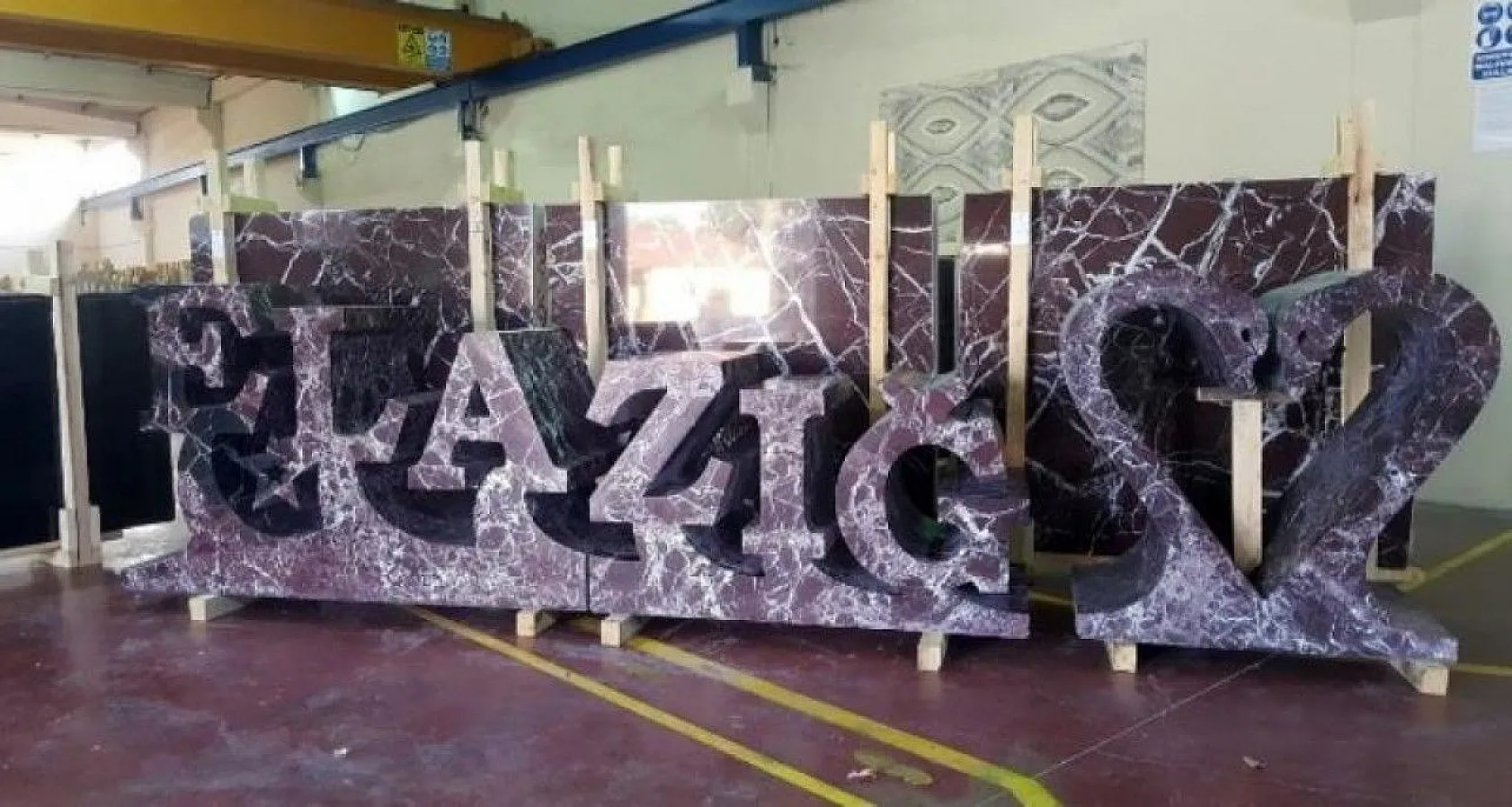 Dünyada sadece Elazığ'da üretiliyor rengi görenleri hayran bırakıyor!