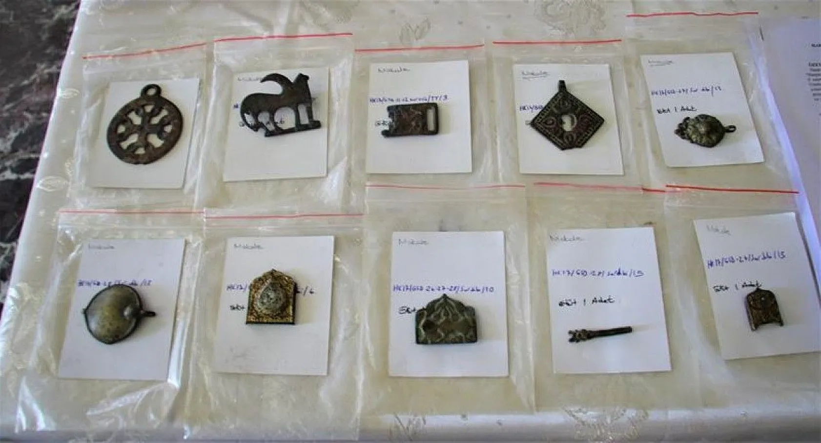 Harput Kalesi kazılarında 7 yılda 110 bin adet obje çıktı