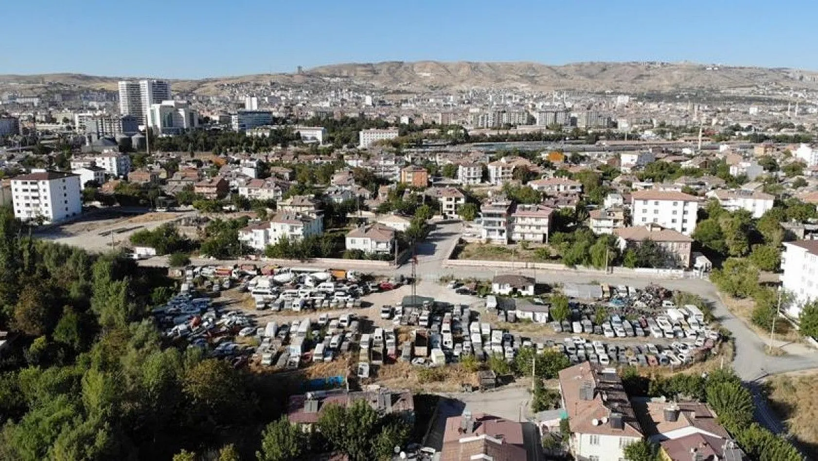 Piyasa değeri 50 milyon, bu araçlar çürümeye yüz tuttu