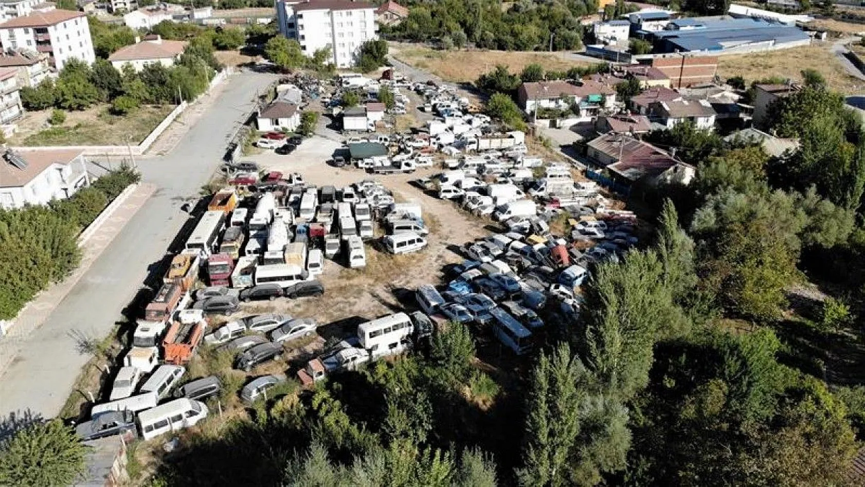 Piyasa değeri 50 milyon, bu araçlar çürümeye yüz tuttu