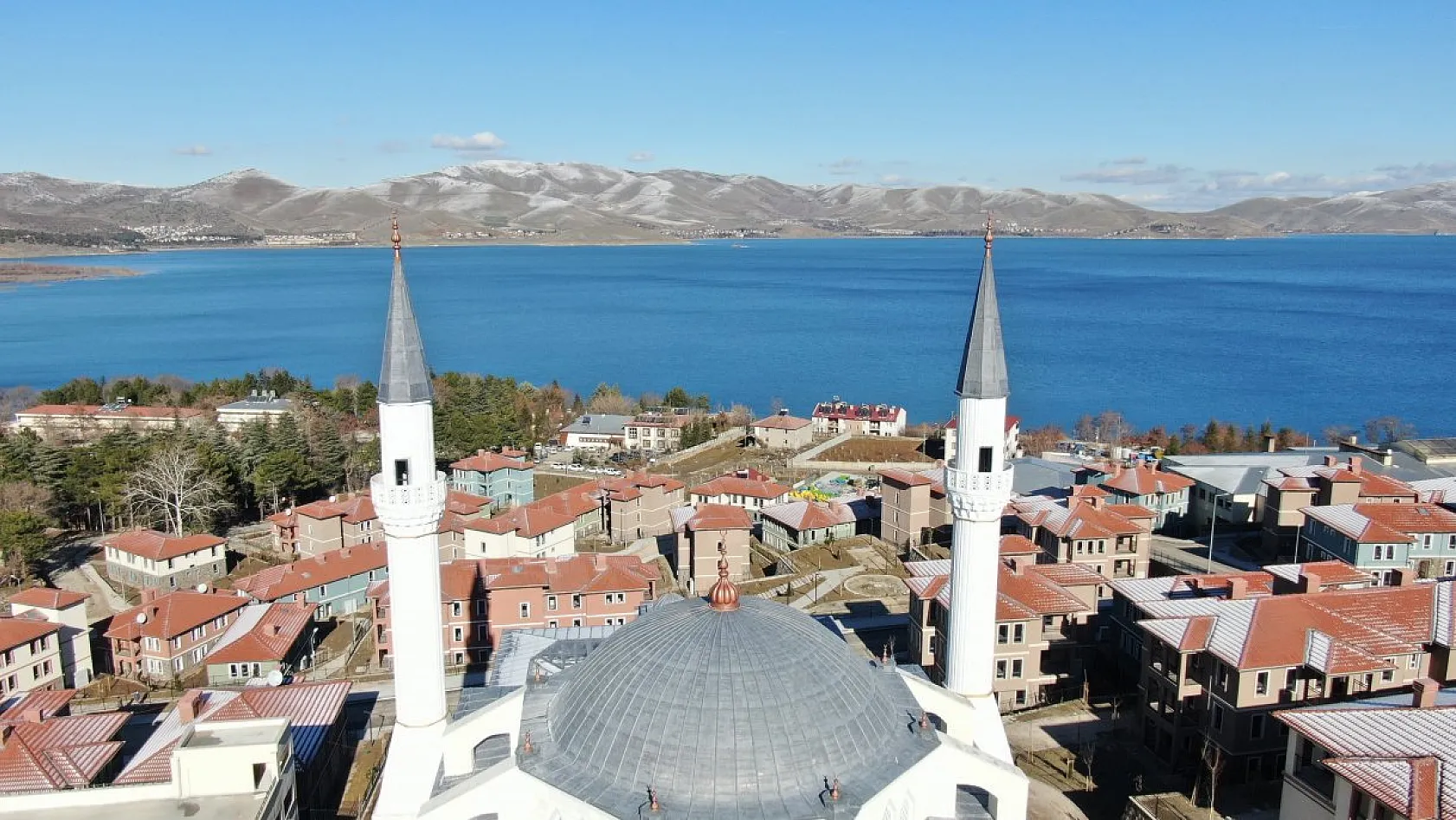 Sivrice adeta yeniden doğdu: TOKİ'den bir başarı hikayesi!