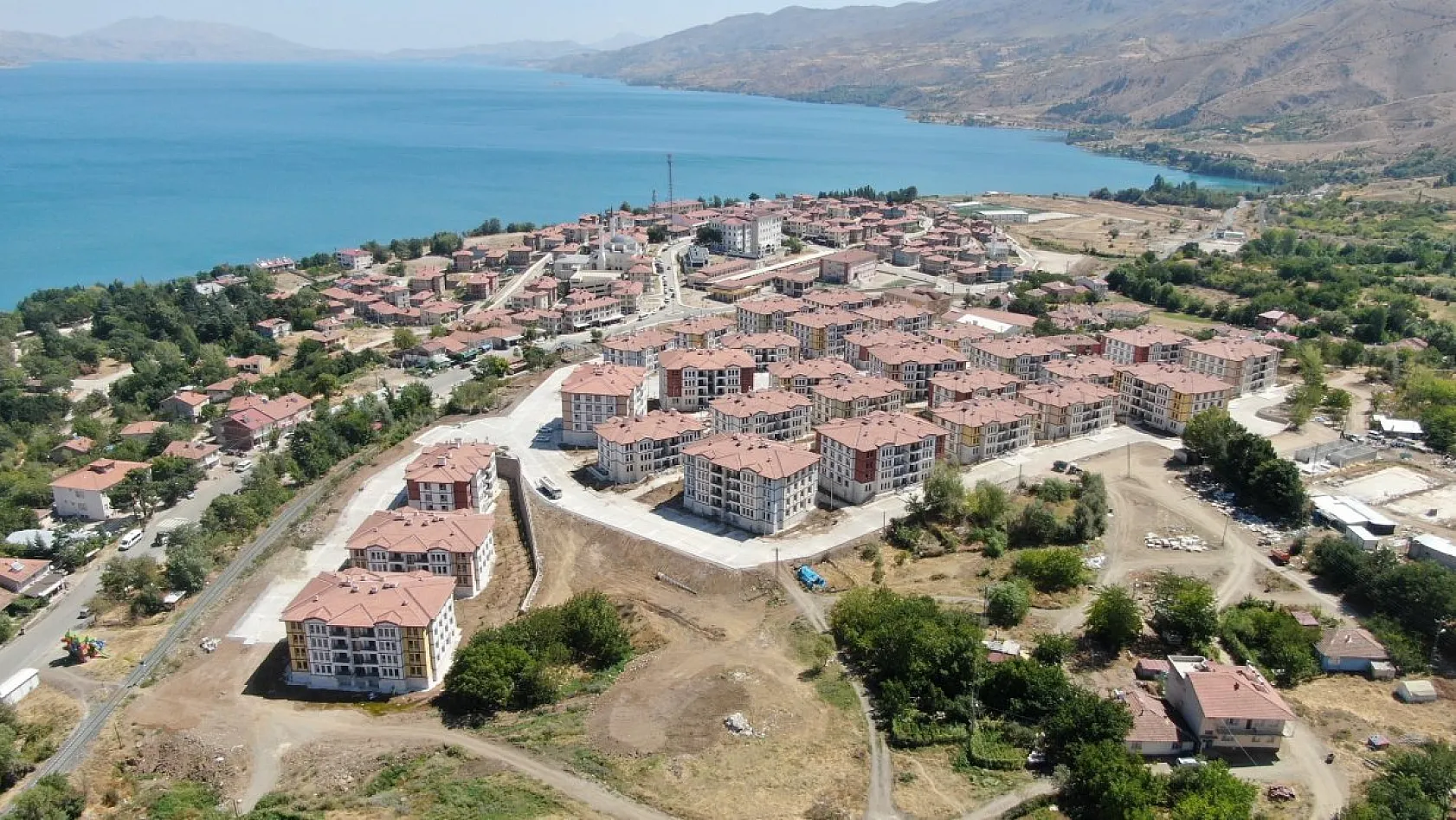 Sivrice adeta yeniden doğdu: TOKİ'den bir başarı hikayesi!