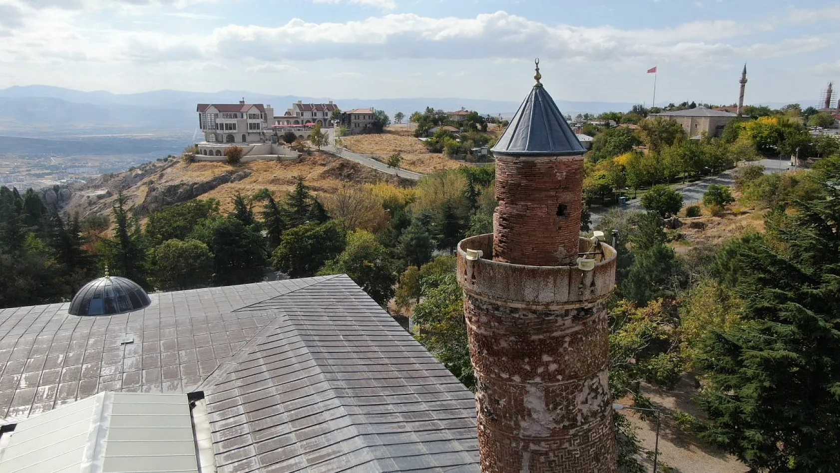 Harput'un 5 Bin Yıllık Tarihi Depremlere Meydan Okuyor! Tek Bir Taş Bile Yerinden Oynamadı