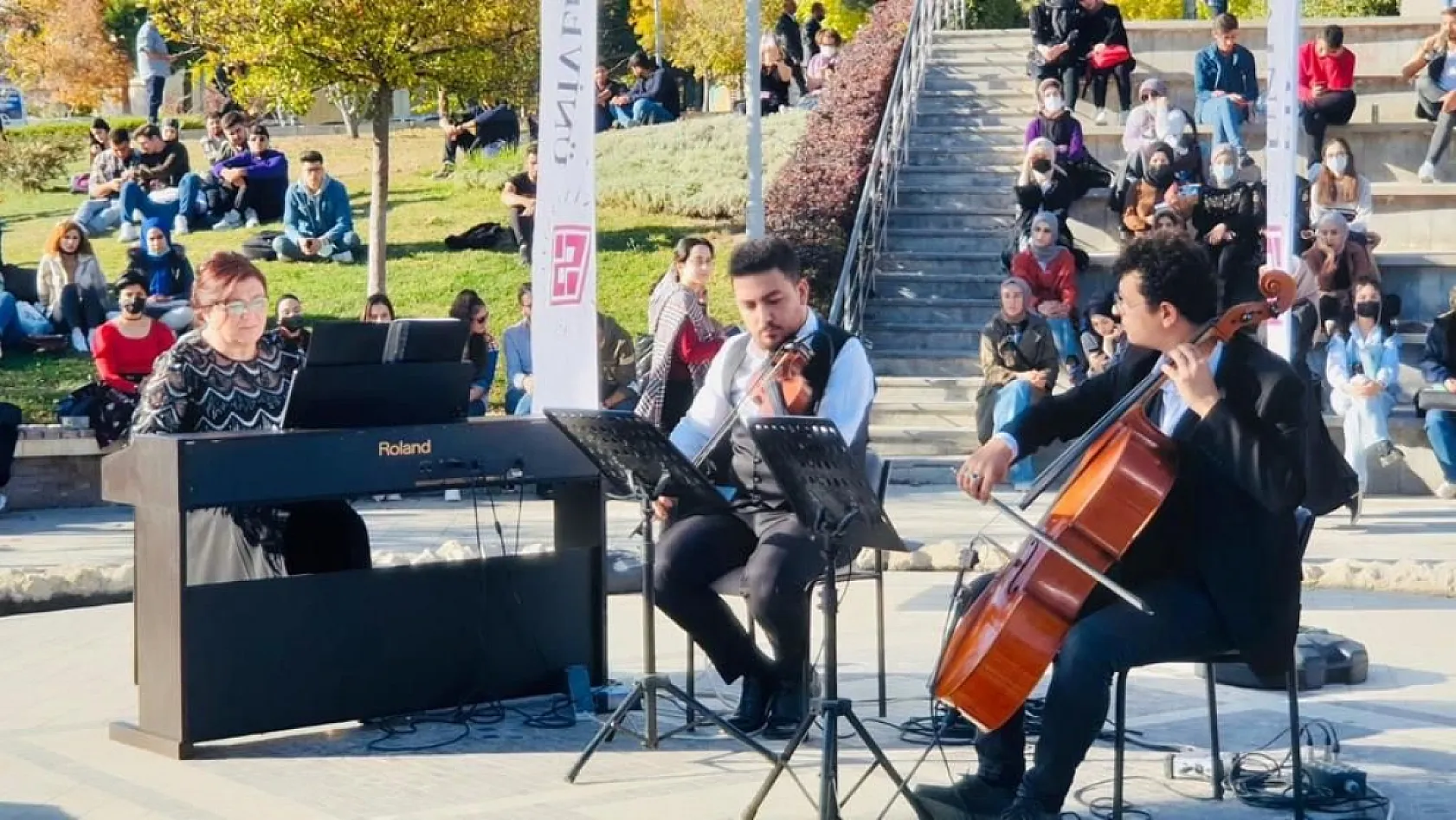 Detayları Rektör Göktaş Açıkladı! İşte Elazığ'da Üniversite Okumanın 7 Büyük Avantajı!