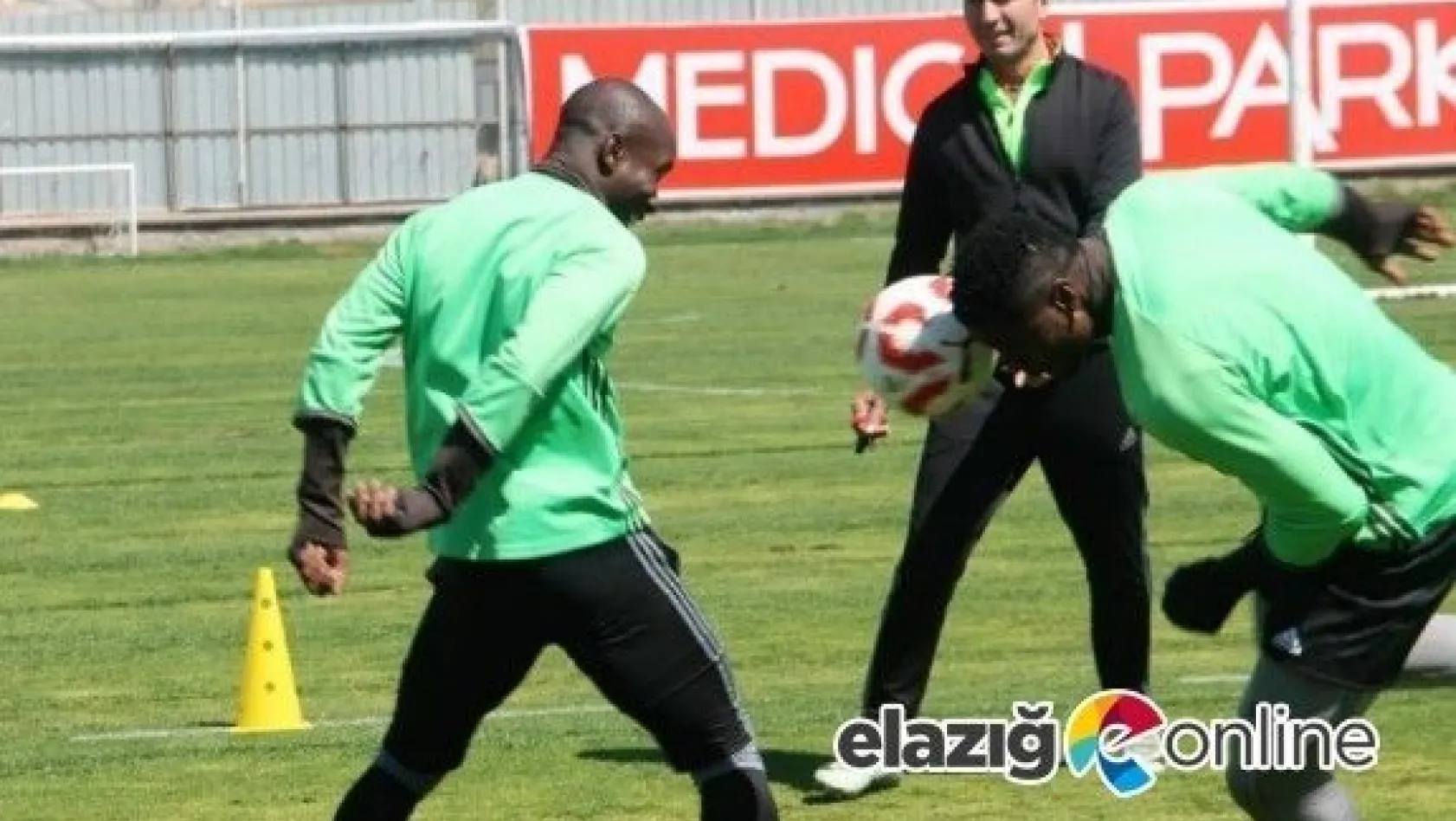 Gaziantep Maçı Öncesinde 4 Futbolcu Kart Sınırında