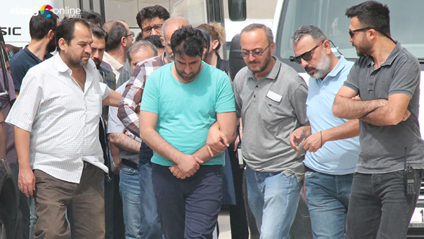 Elazığ'da FETÖ'den 3 tutuklama!
