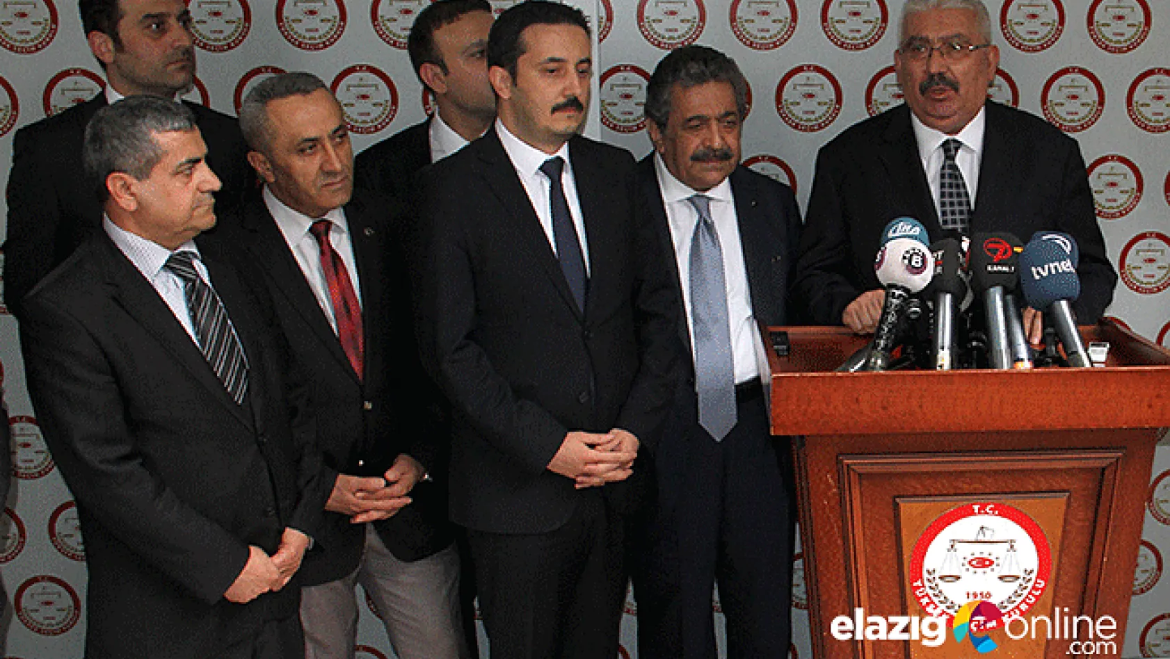 MHP milletvekili aday listeleri YSK'ya teslim edildi