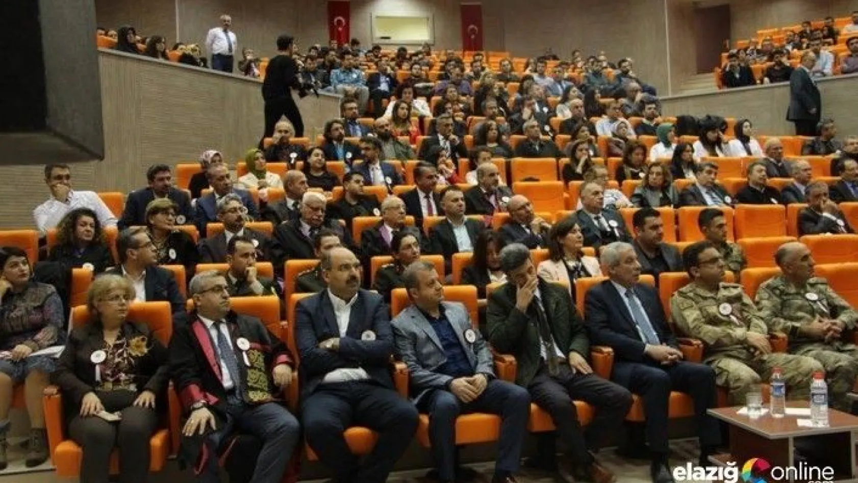 Fırat Üniversitesi'nde 14 Mart Tıp Bayramı etkinliği