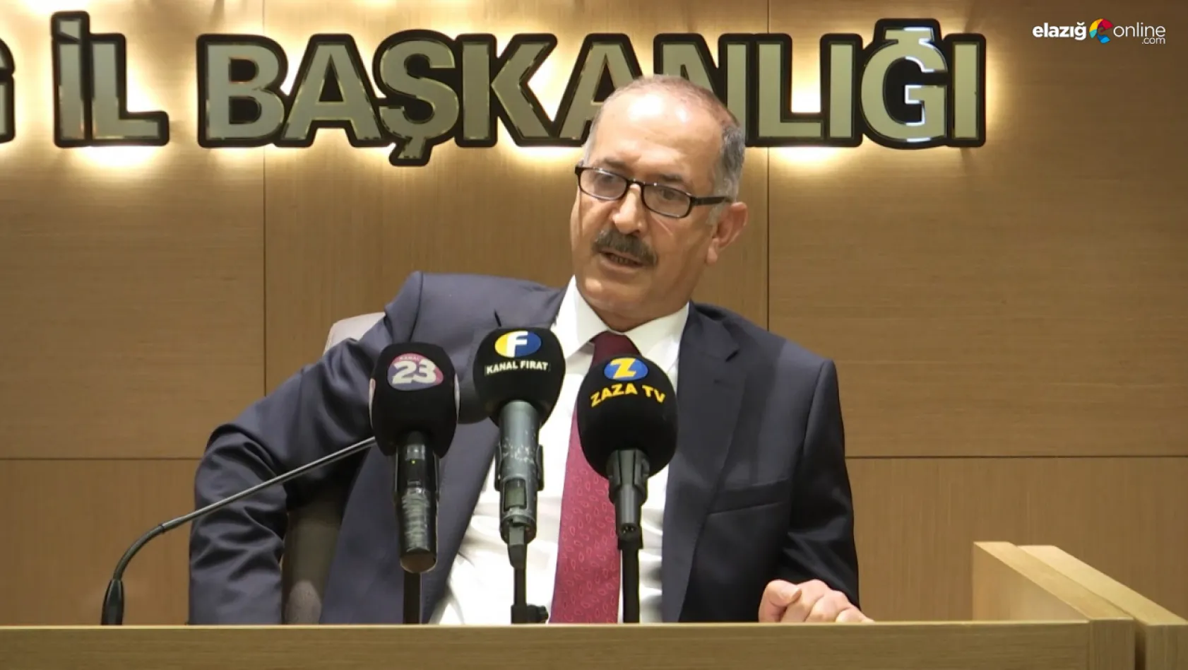 Ayhan Özer AK Parti'den aday adaylığını açıkladı