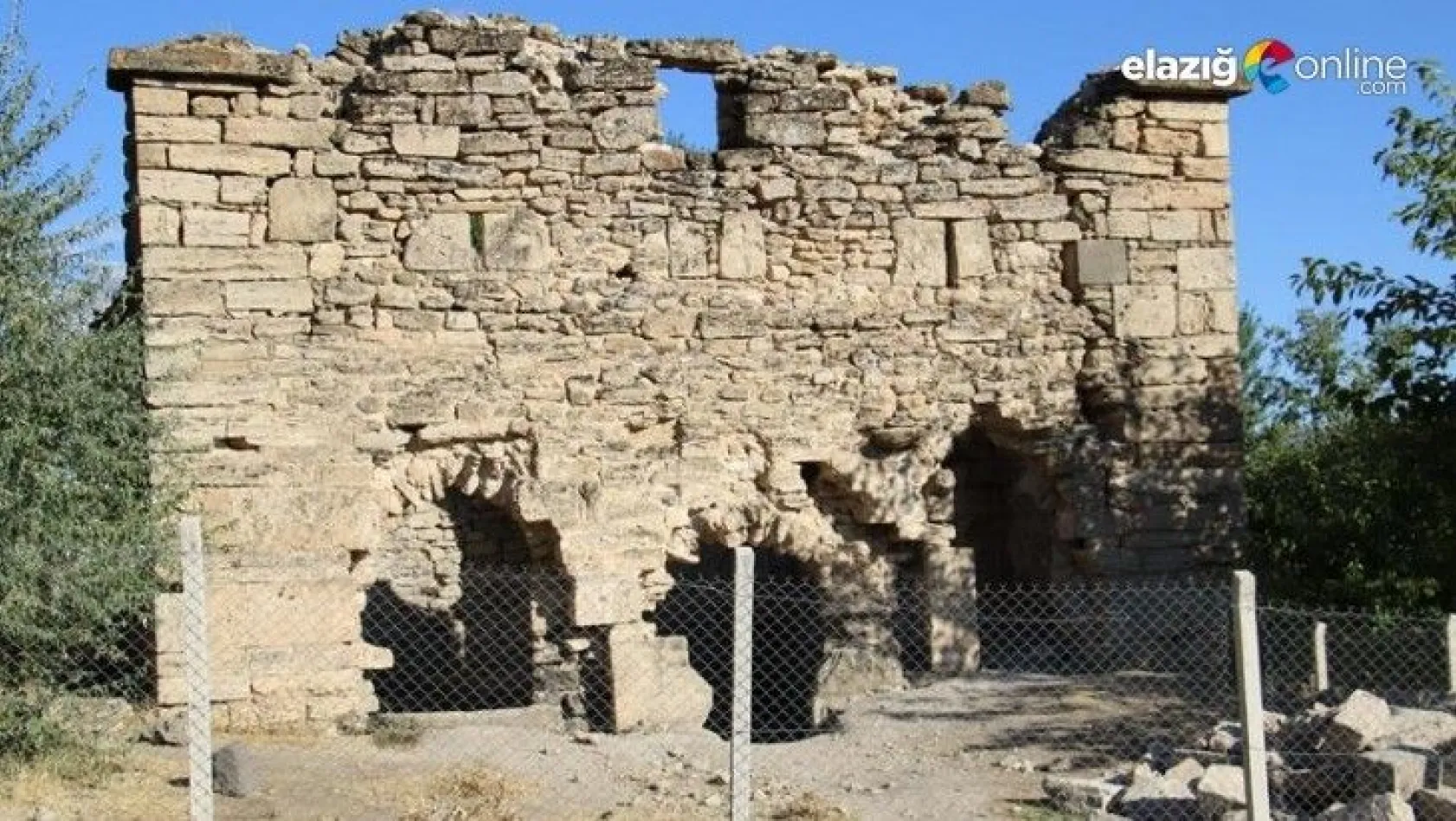 Bin 200 yıl önce hastane ve cami olarak kullanılmış