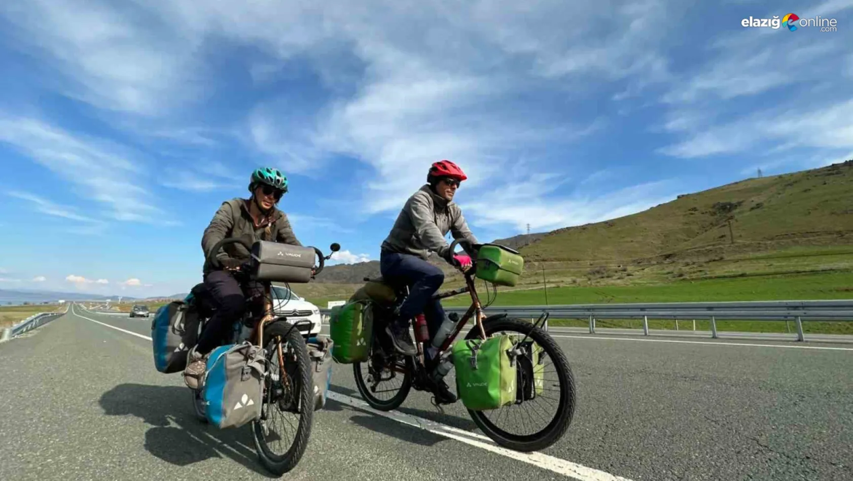 Bisikletle dünya turu yapan Fransız çiftten övgü dolu sözler
