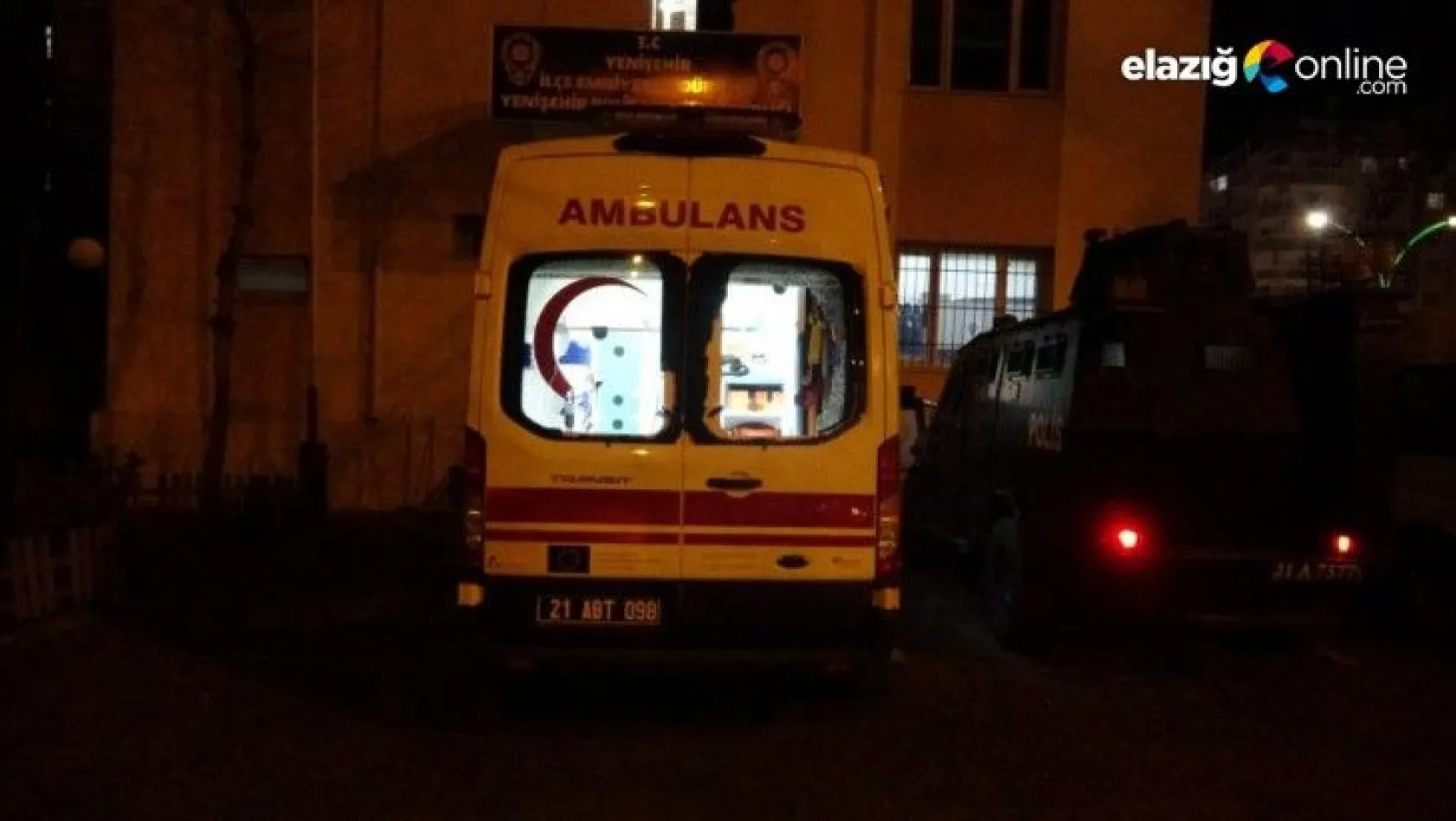 Diyarbakır'da ambulansa saldırı