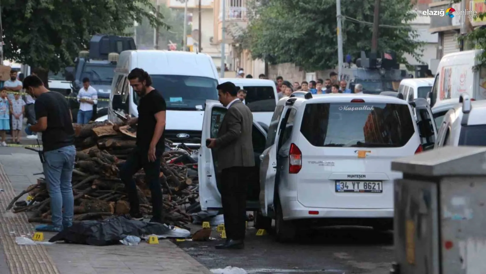 Diyarbakır'da husumetli aileler arasında silahlı kavga: 3 ölü, 1 yaralı