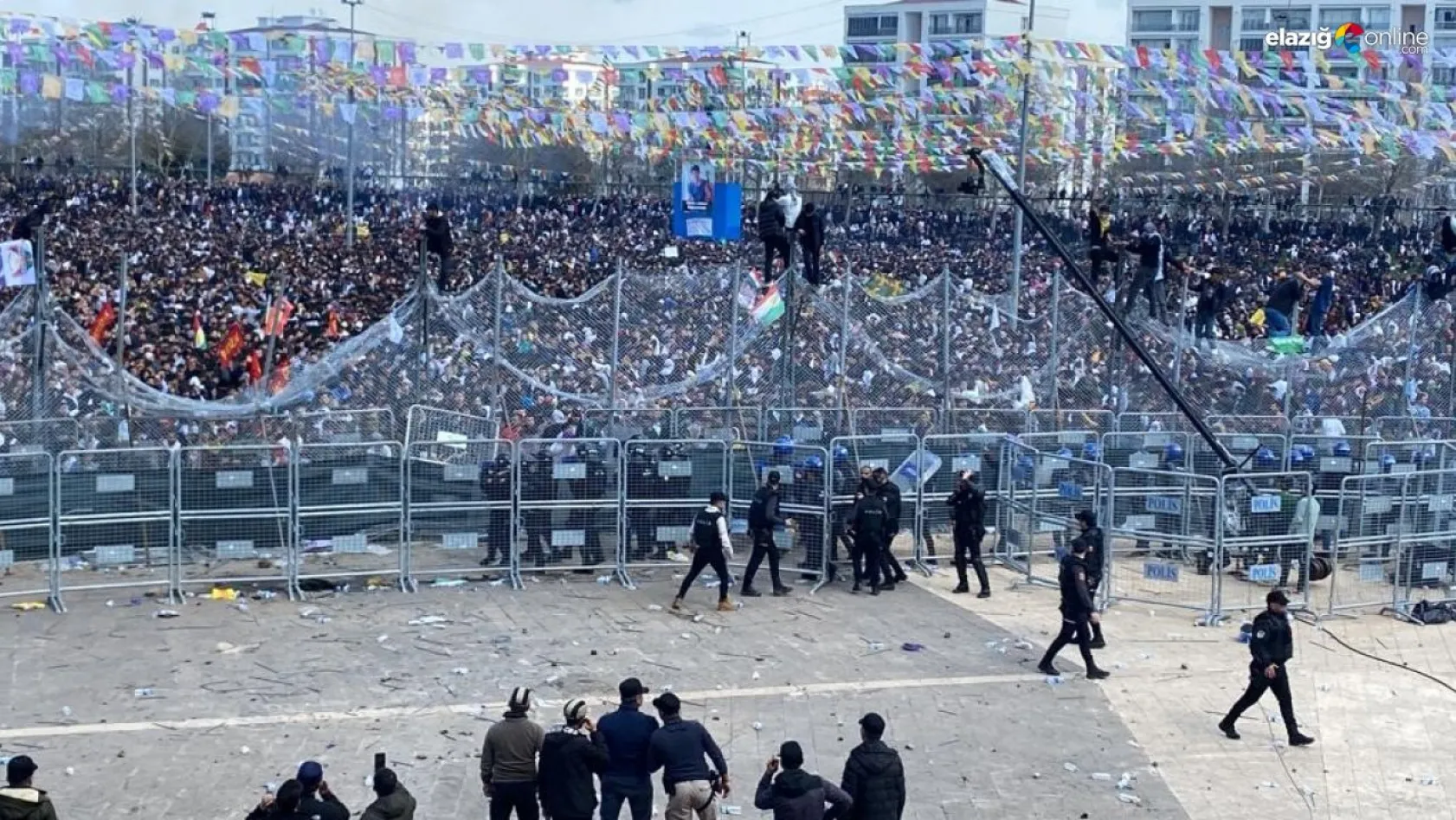 Diyarbakır'da Nevruz etkinliğindeki terör propagandasına soruşturma