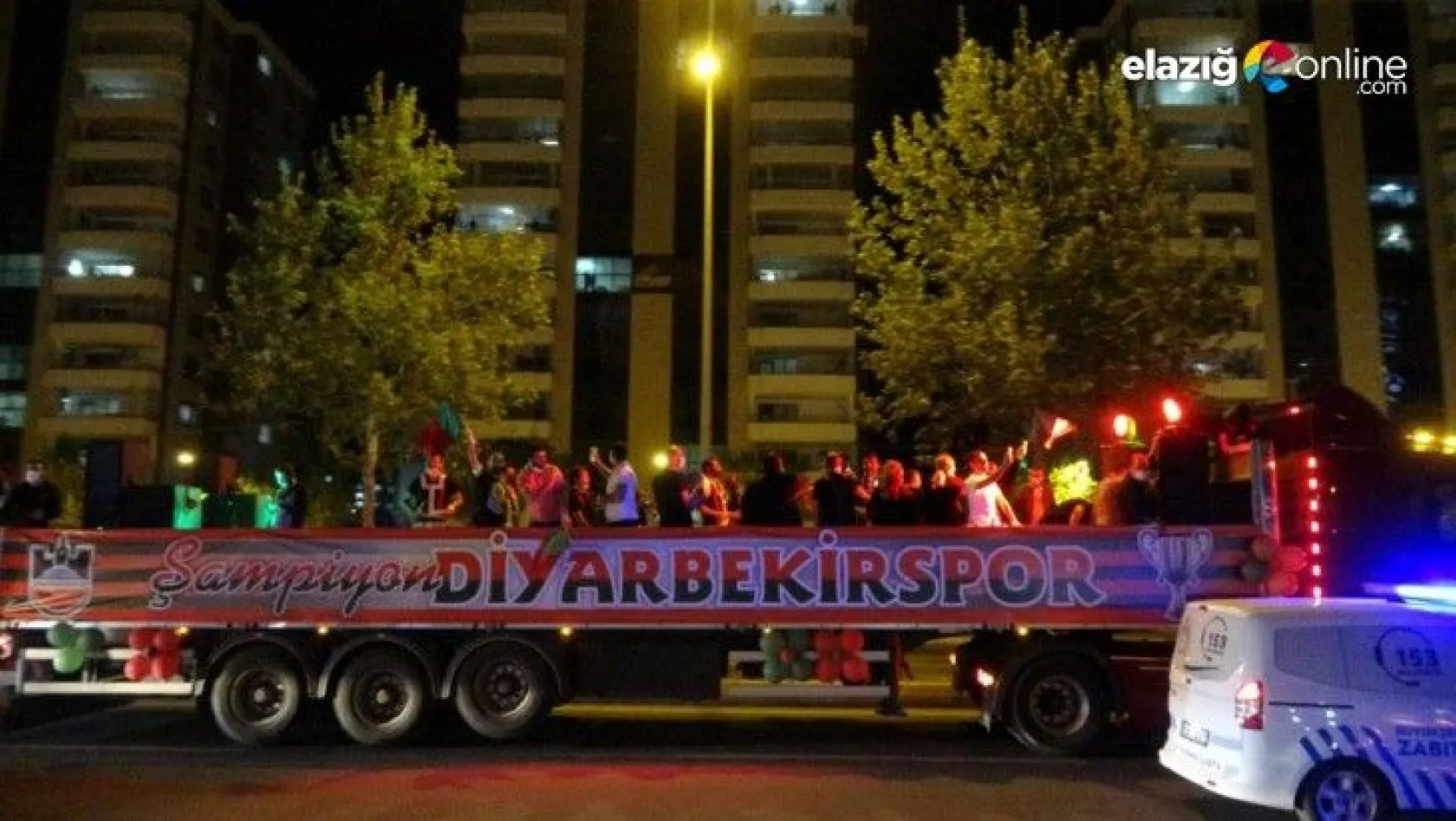 Diyarbekirspor'dan şampiyonluk kutlaması